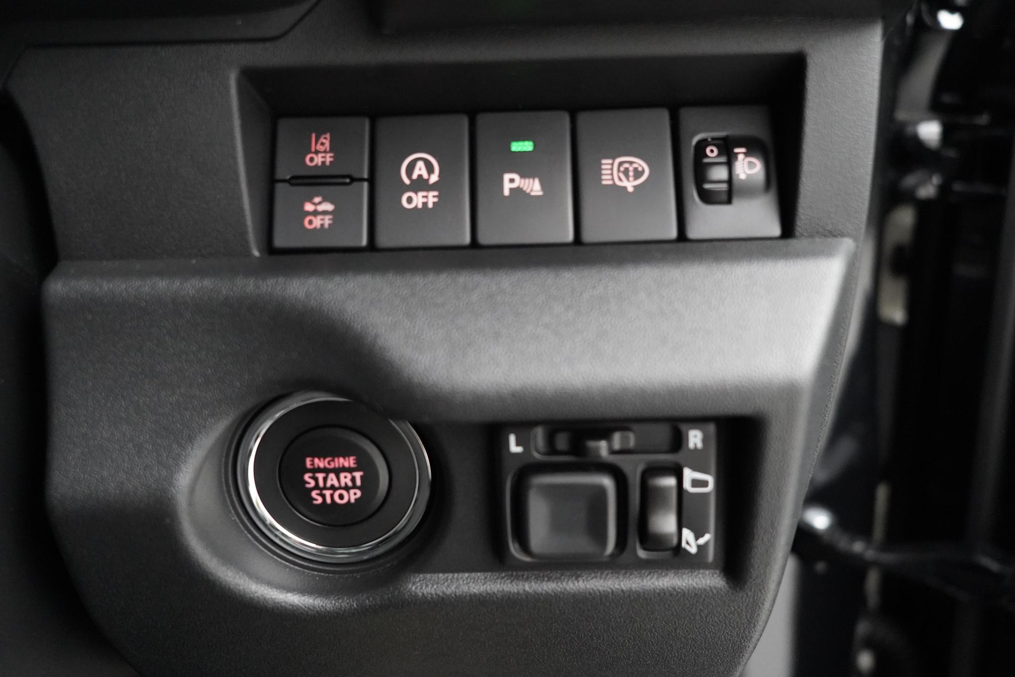 Suzuki Jimny 1.5 SZC, 5 DOOR LWB, FULL LEATHER