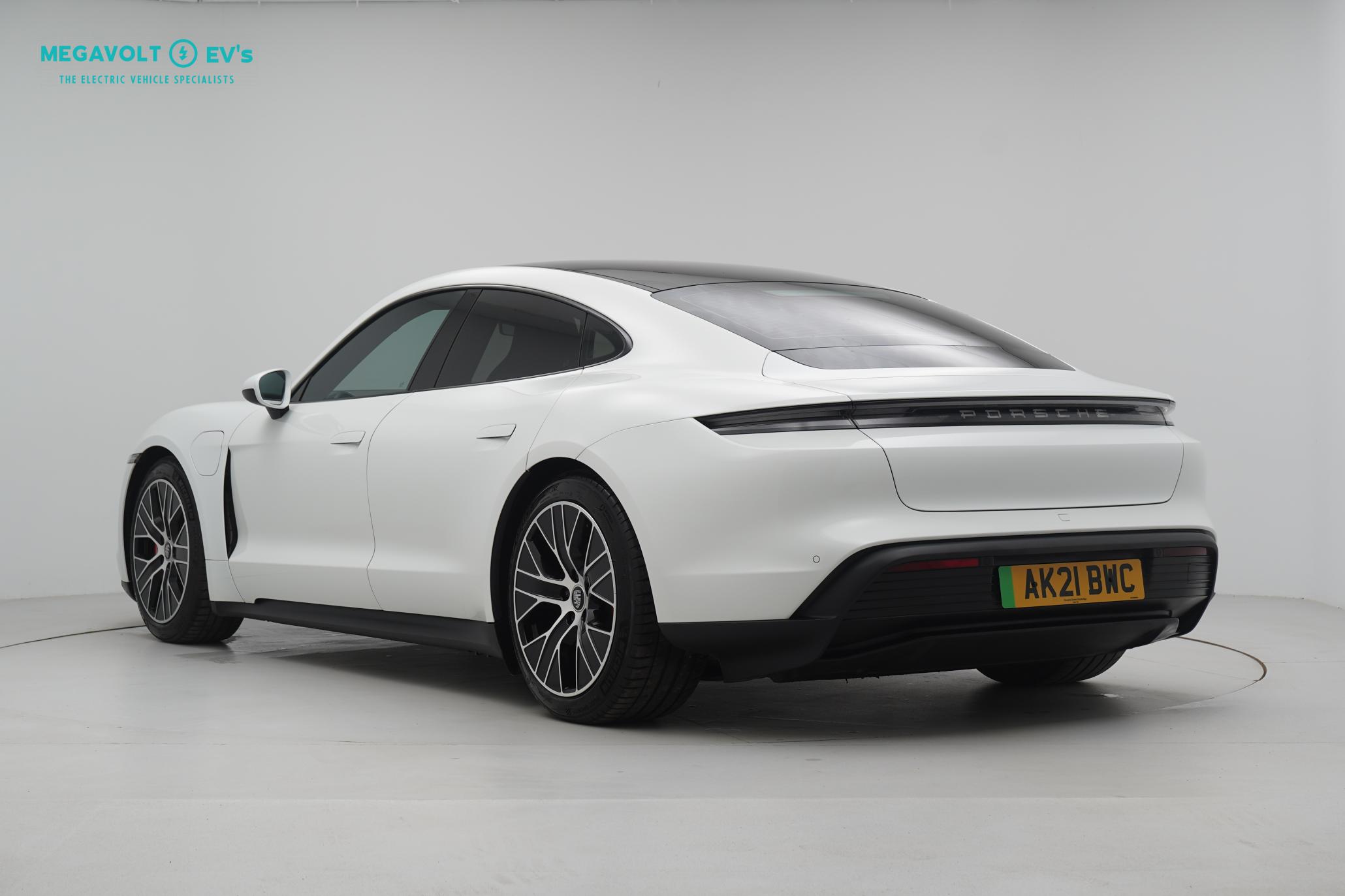 Porsche Taycan Performance Plus 93.4kWh 4S Saloon 4dr Electric Auto 4WD (571 ps)