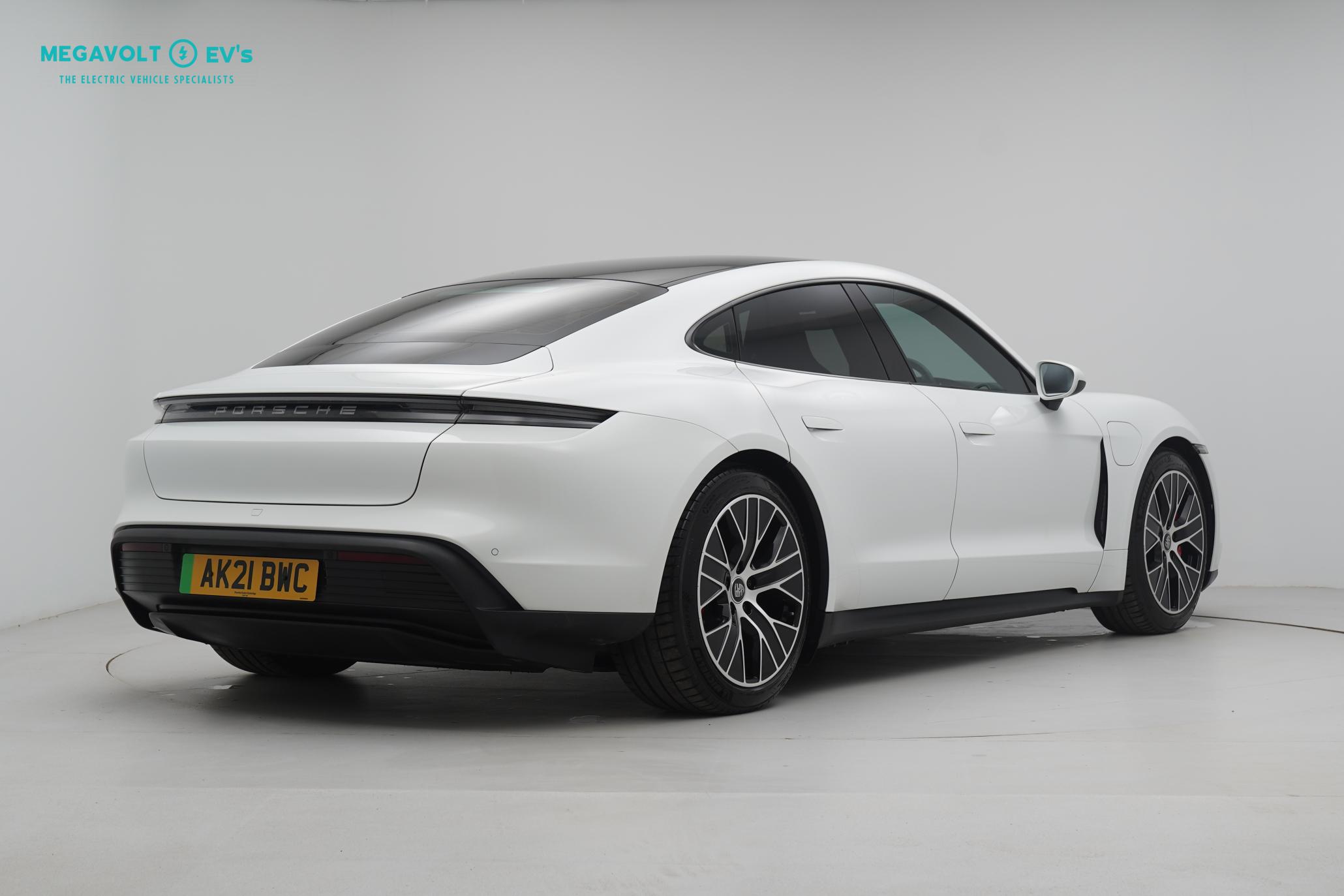 Porsche Taycan Performance Plus 93.4kWh 4S Saloon 4dr Electric Auto 4WD (571 ps)