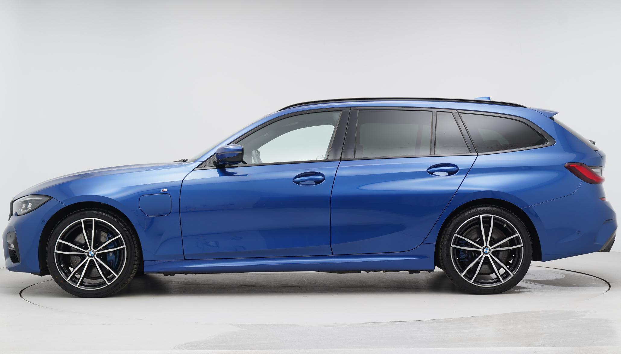 BMW 3 Series 2.0 330e 12kWh M Sport Touring 5dr Petrol Plug-in Hybrid Auto Euro 6 (s/s) (292 ps)