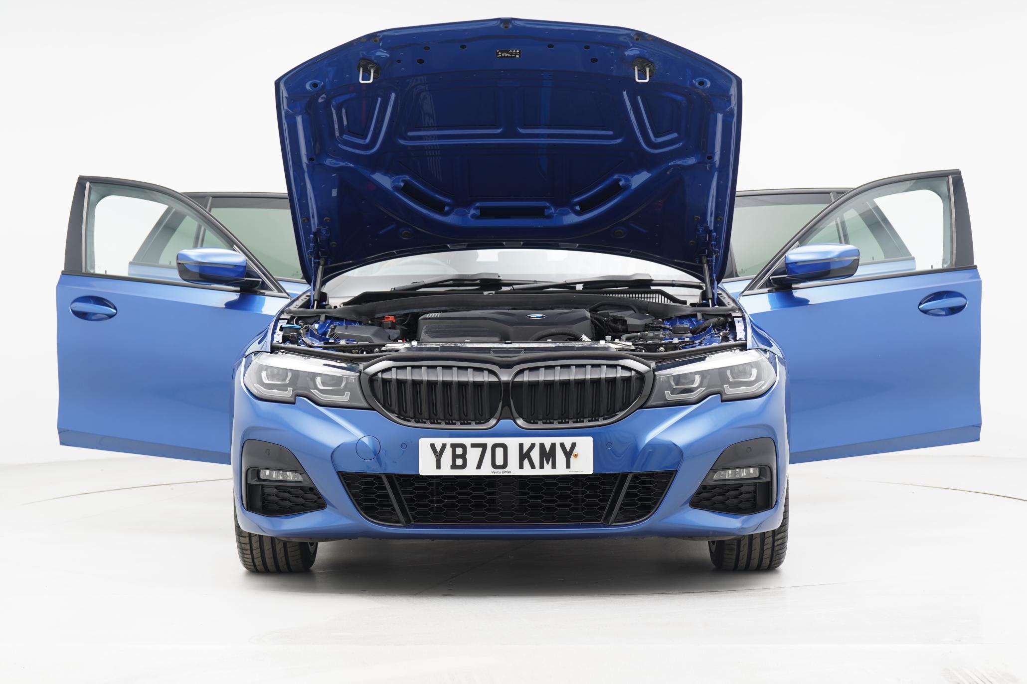 BMW 3 Series 2.0 330e 12kWh M Sport Touring 5dr Petrol Plug-in Hybrid Auto Euro 6 (s/s) (292 ps)