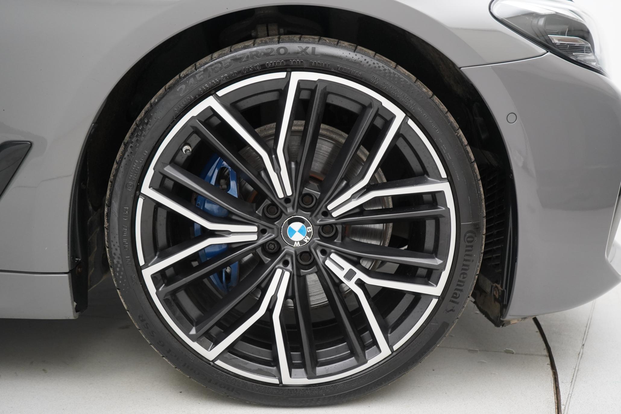 BMW 5 Series 2.0 520d MHT M Sport Touring 5dr Diesel Hybrid Steptronic Euro 6 (s/s) (190 ps)