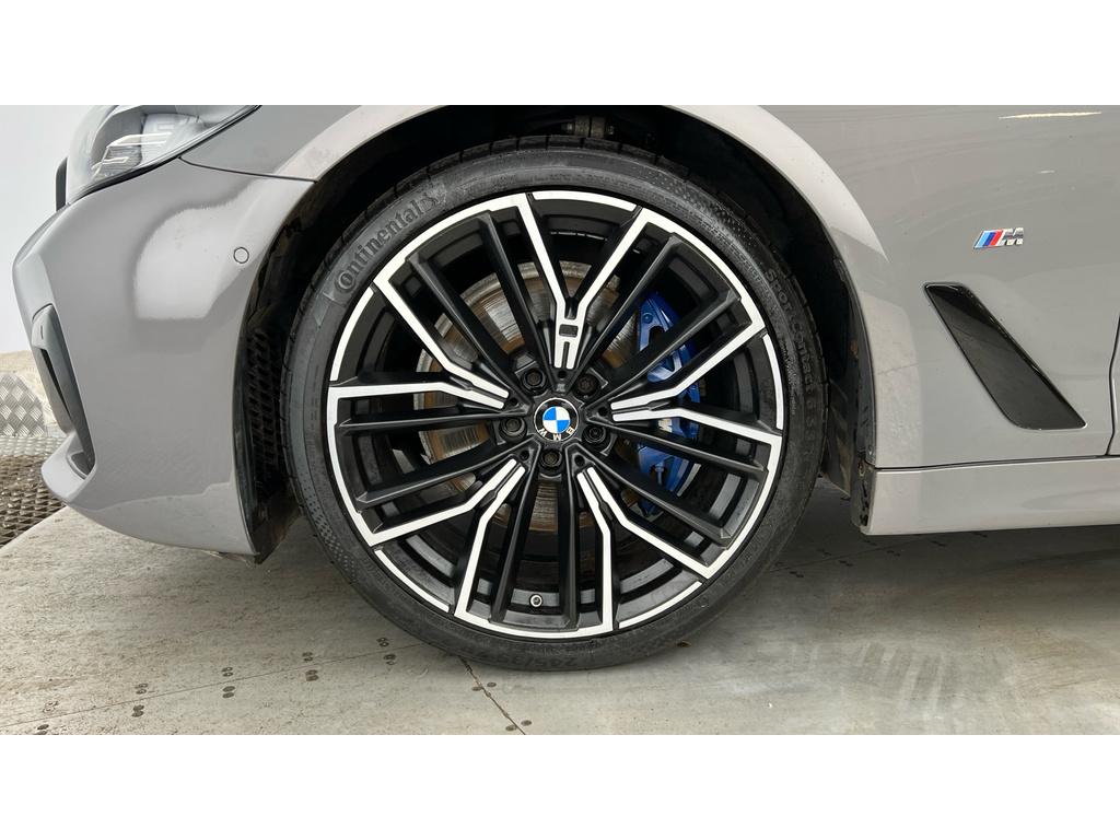 BMW 5 Series 2.0 520d MHT M Sport Touring 5dr Diesel Hybrid Steptronic Euro 6 (s/s) (190 ps)