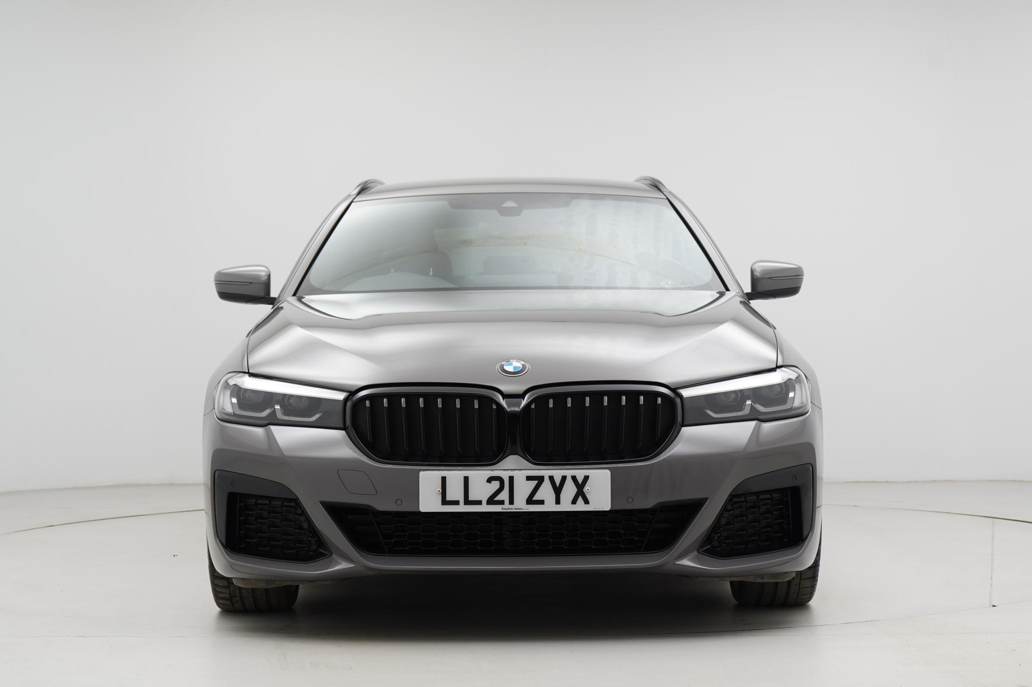 BMW 5 Series 2.0 520d MHT M Sport Touring 5dr Diesel Hybrid Steptronic Euro 6 (s/s) (190 ps)