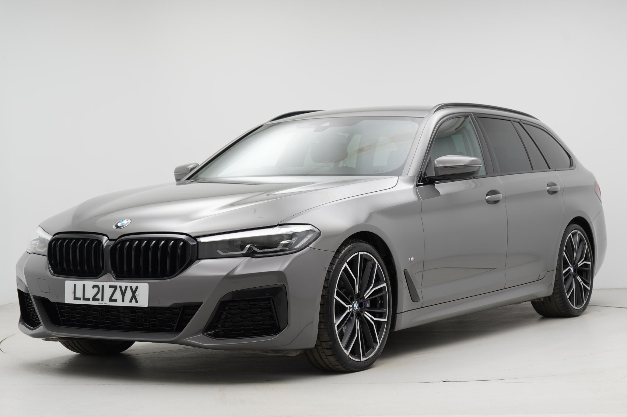 BMW 5 Series 2.0 520d MHT M Sport Touring 5dr Diesel Hybrid Steptronic Euro 6 (s/s) (190 ps)