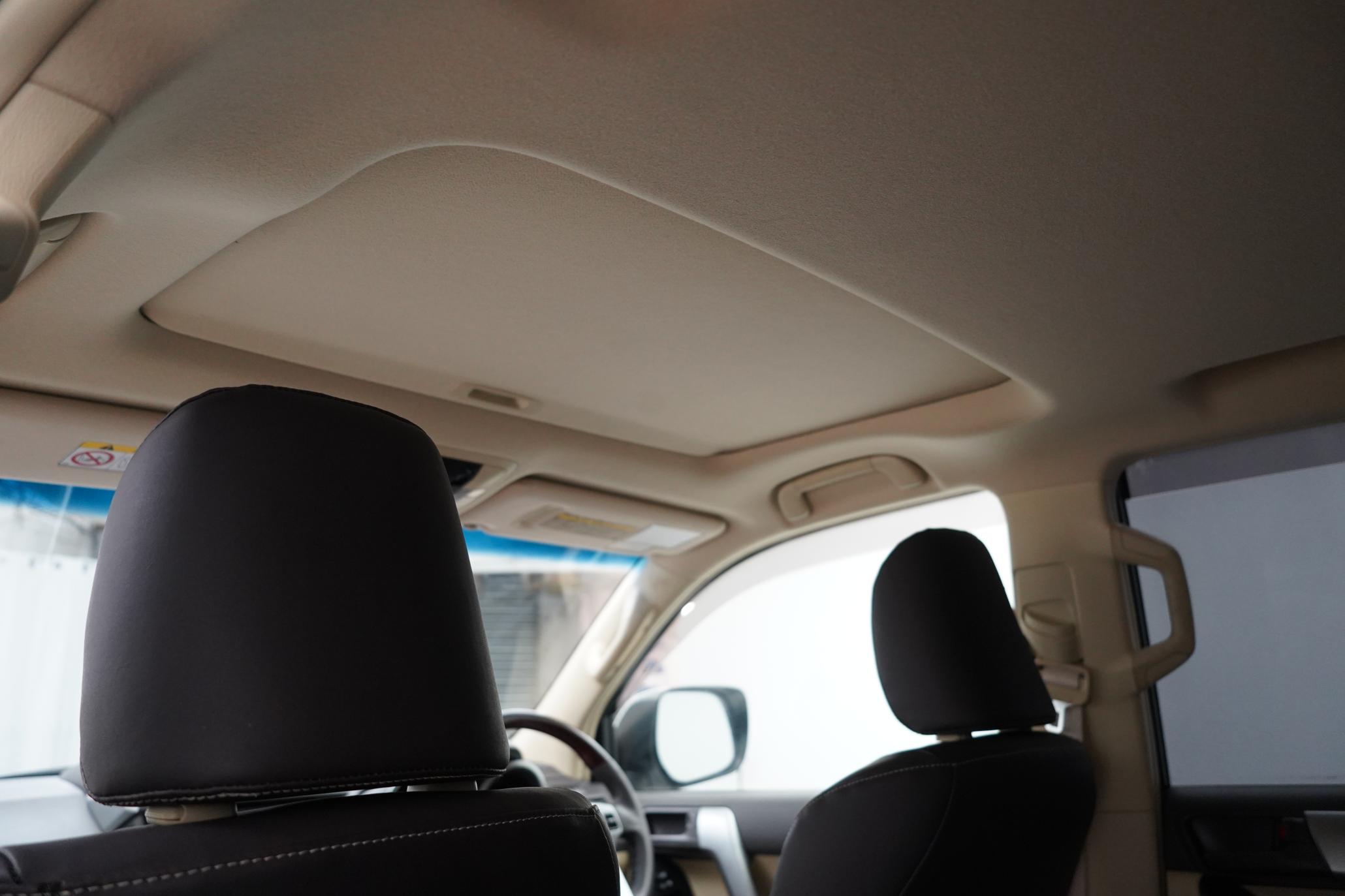 Toyota Land Cruiser 2.8D Invincible SUV 5dr Diesel Auto 4WD Euro 6 (7 Seats) (177 ps)