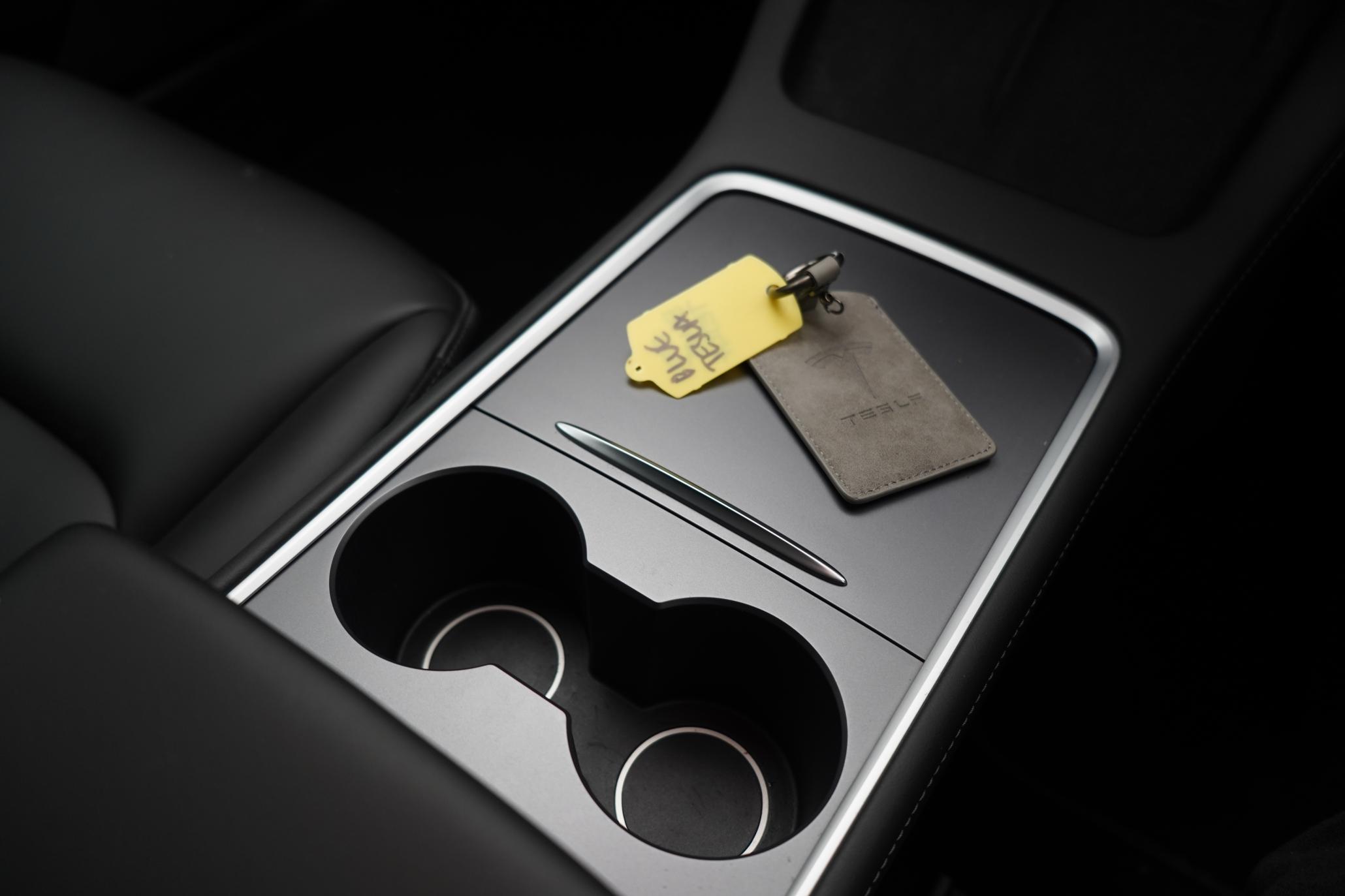 Tesla Model 3 Standard Range Plus Saloon 4dr Electric Auto RWD (241 bhp)