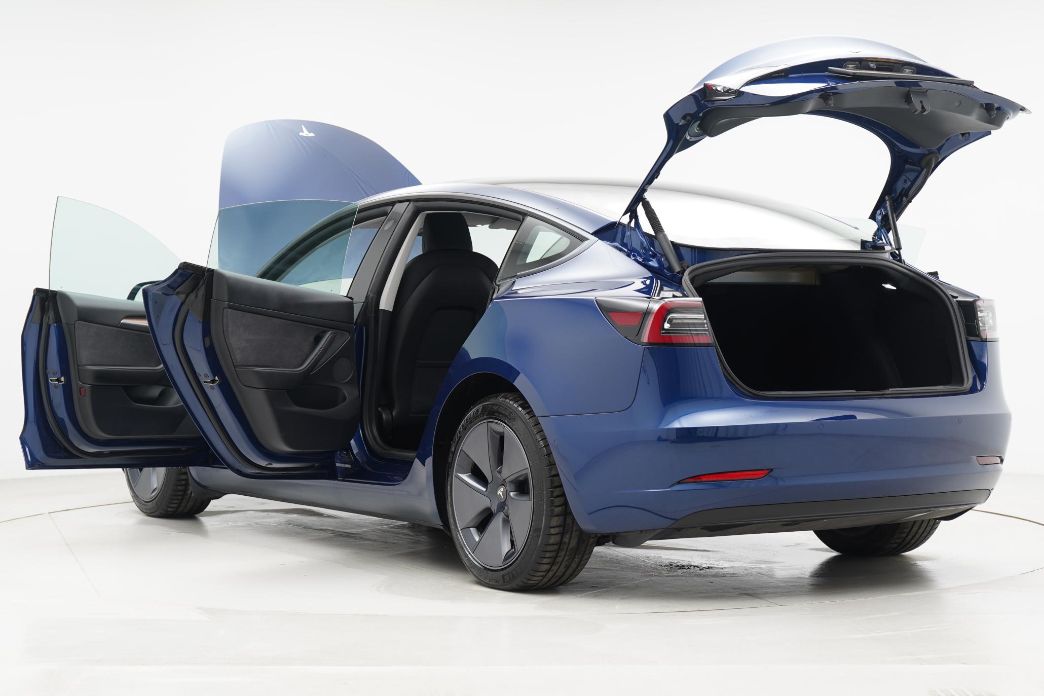 Tesla Model 3 Standard Range Plus Saloon 4dr Electric Auto RWD (241 bhp)