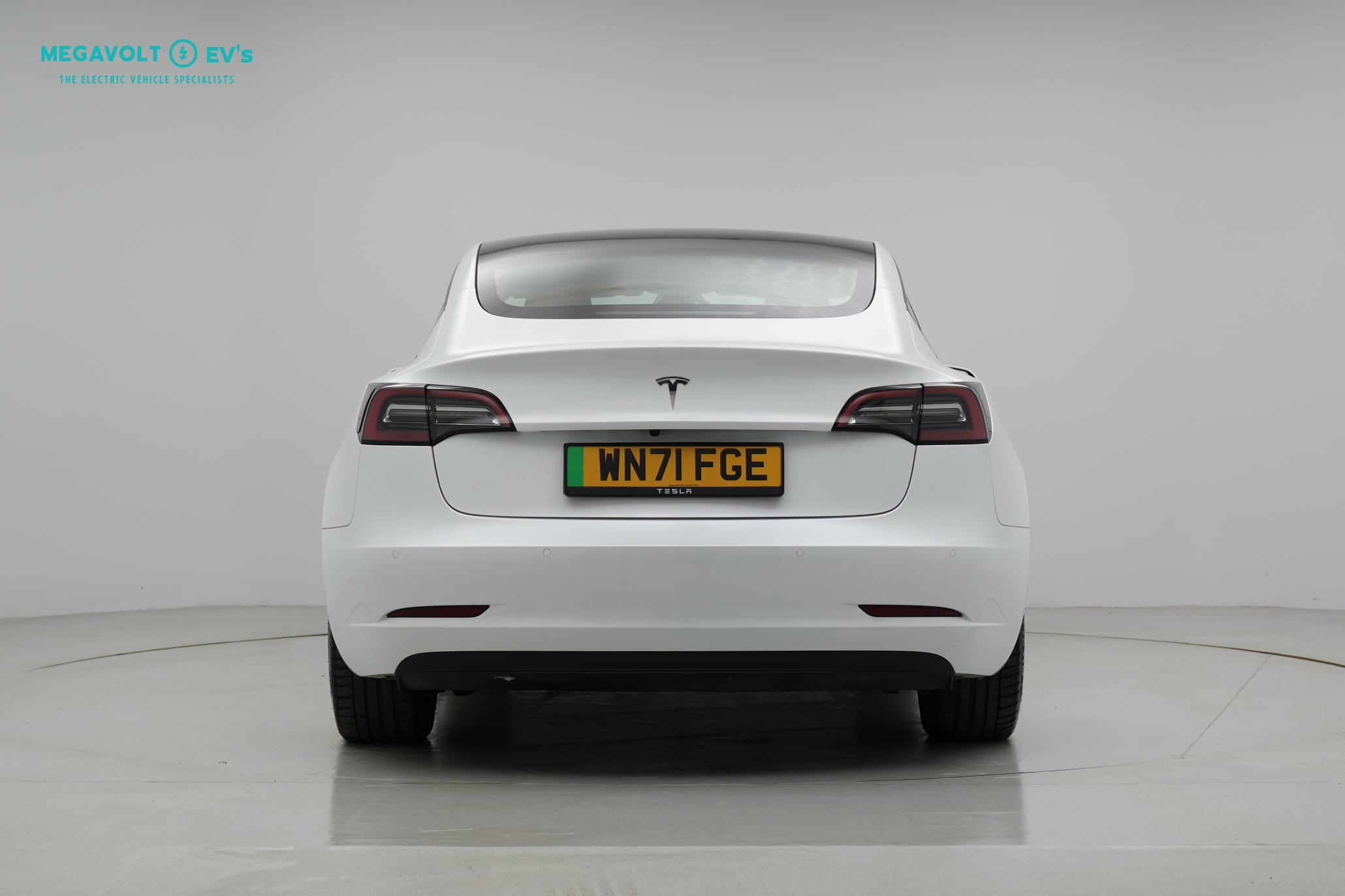 Tesla Model 3 Standard Range Plus Saloon 4dr Electric Auto RWD (241 bhp)