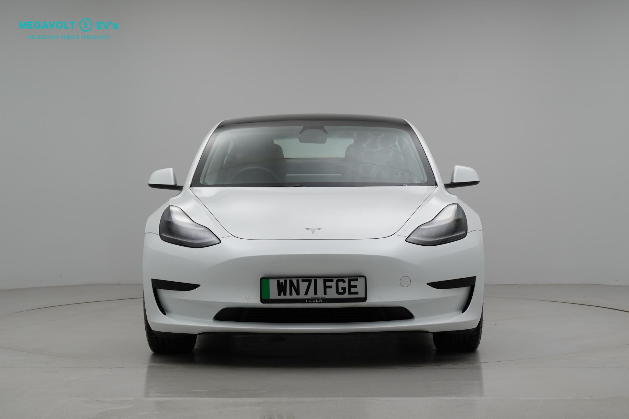 Tesla Model 3 Standard Range Plus Saloon 4dr Electric Auto RWD (241 bhp)