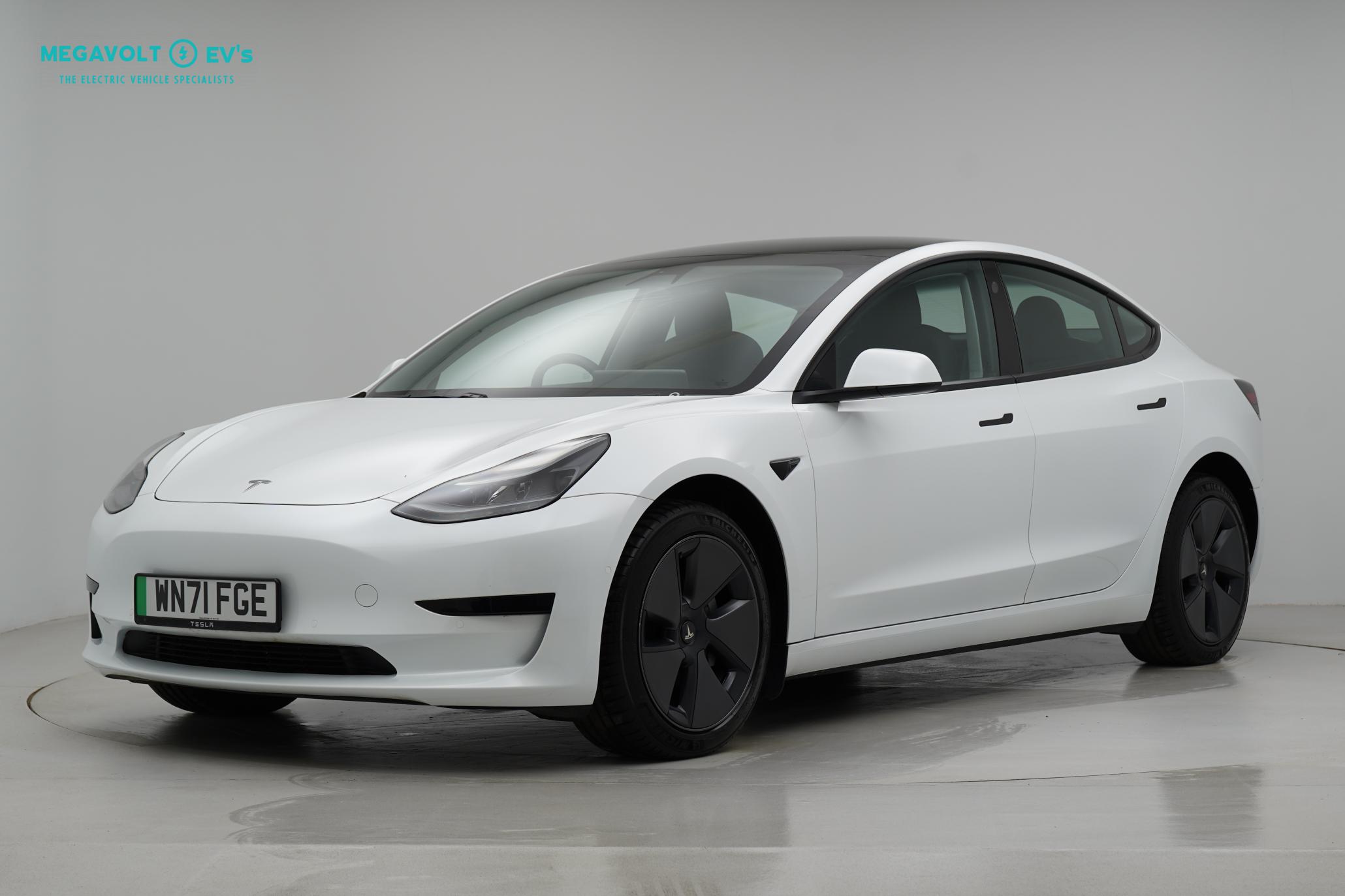 Tesla Model 3 Standard Range Plus Saloon 4dr Electric Auto RWD (241 bhp)