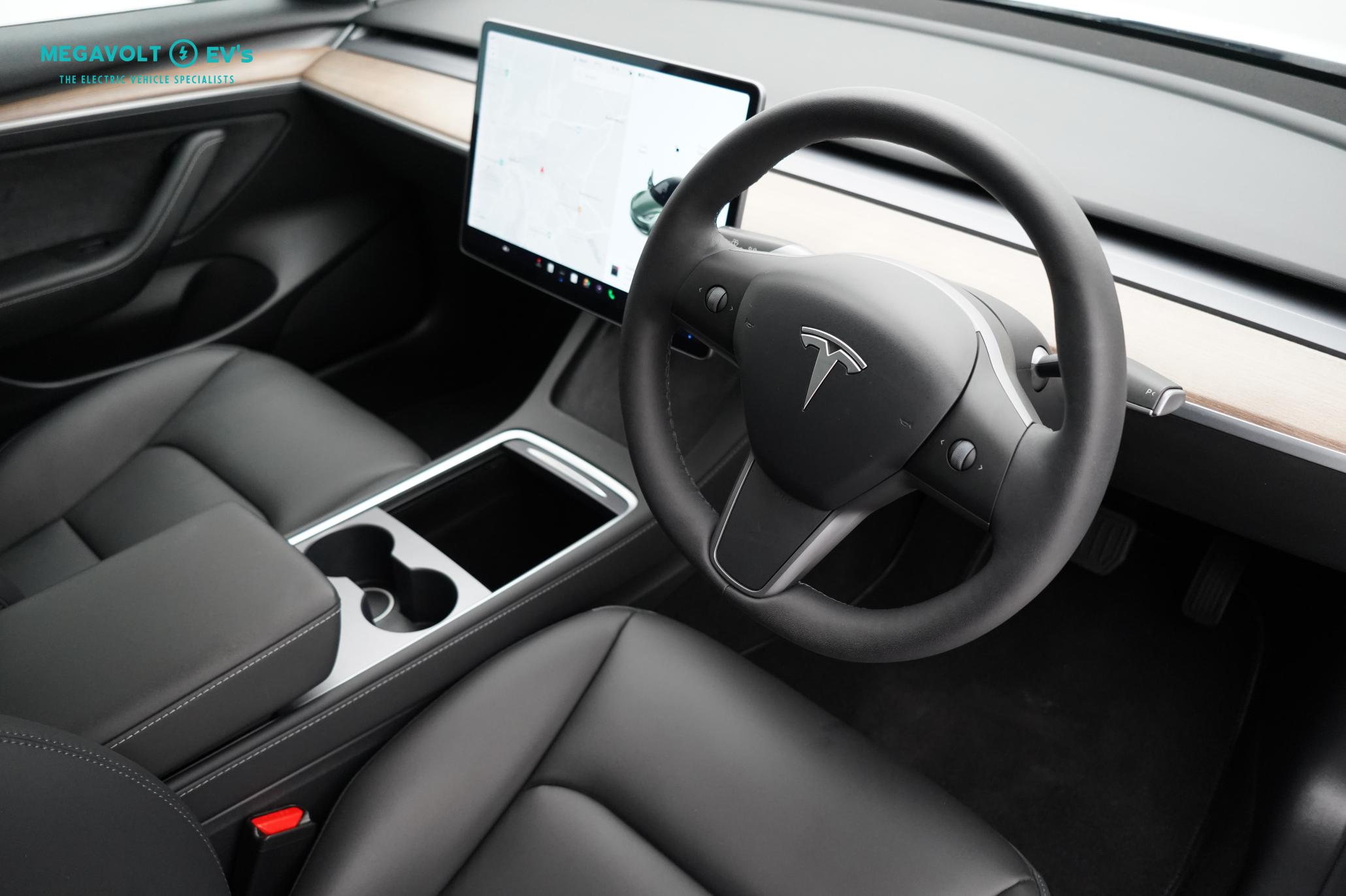 Tesla Model 3 Standard Range Plus Saloon 4dr Electric Auto RWD (241 bhp)