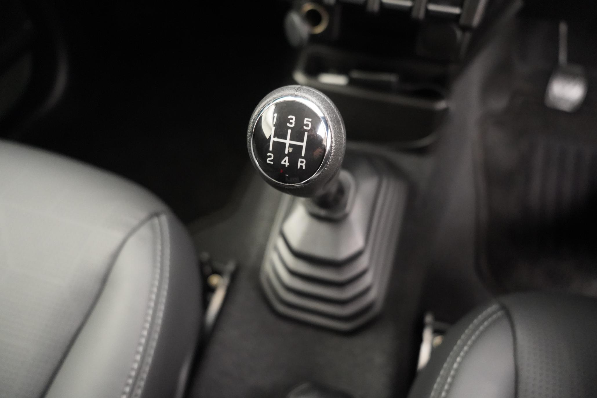 Suzuki Jimny 1.5 SZ5 SUV (2018 - 2020)