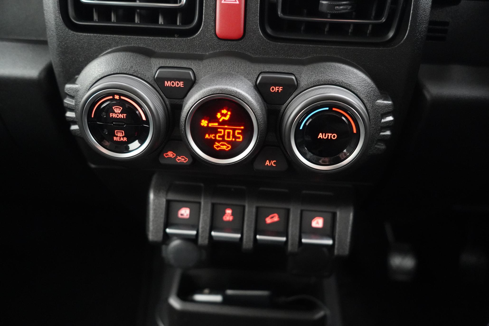 Suzuki Jimny 1.5 SZ5 SUV (2018 - 2020)