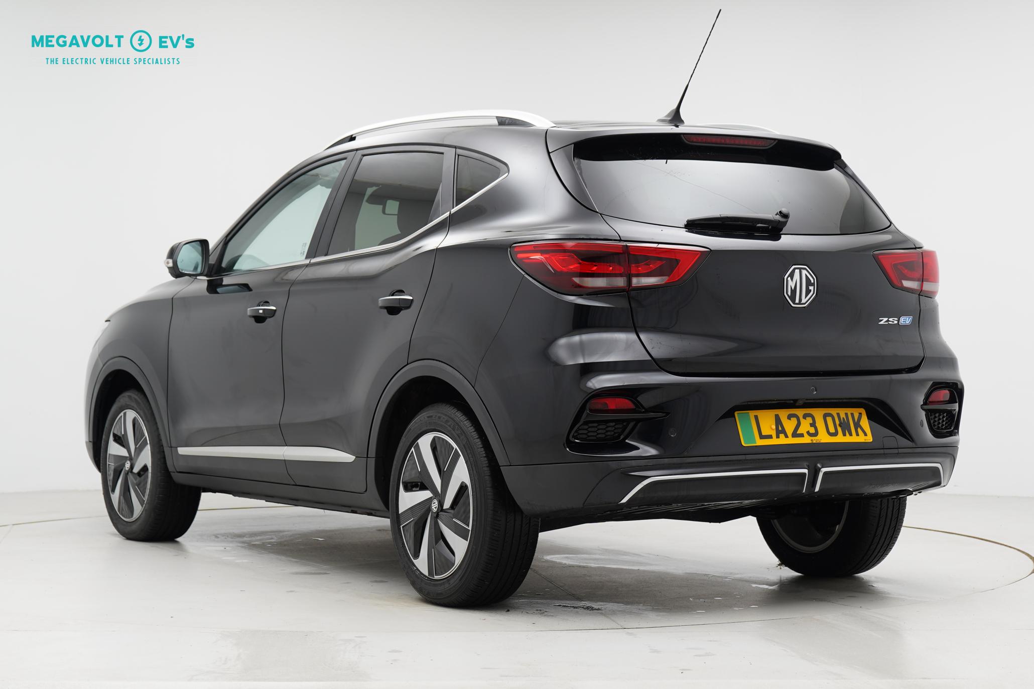 MG MG ZS 72.6kWh Trophy SUV 5dr Electric Auto (156 ps)