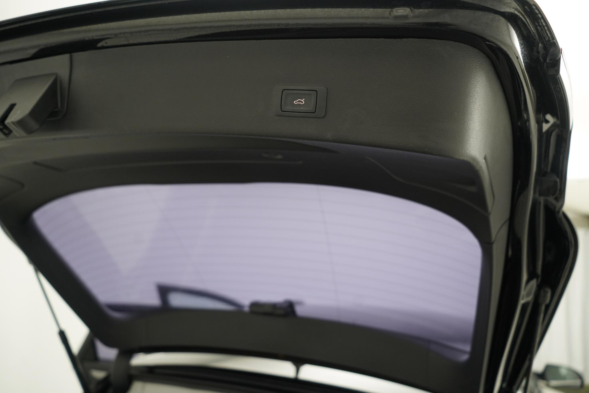 Audi A4 Avant 2.0 TFSI S line Estate 5dr Petrol Multitronic Euro 5 (s/s) (211 ps)