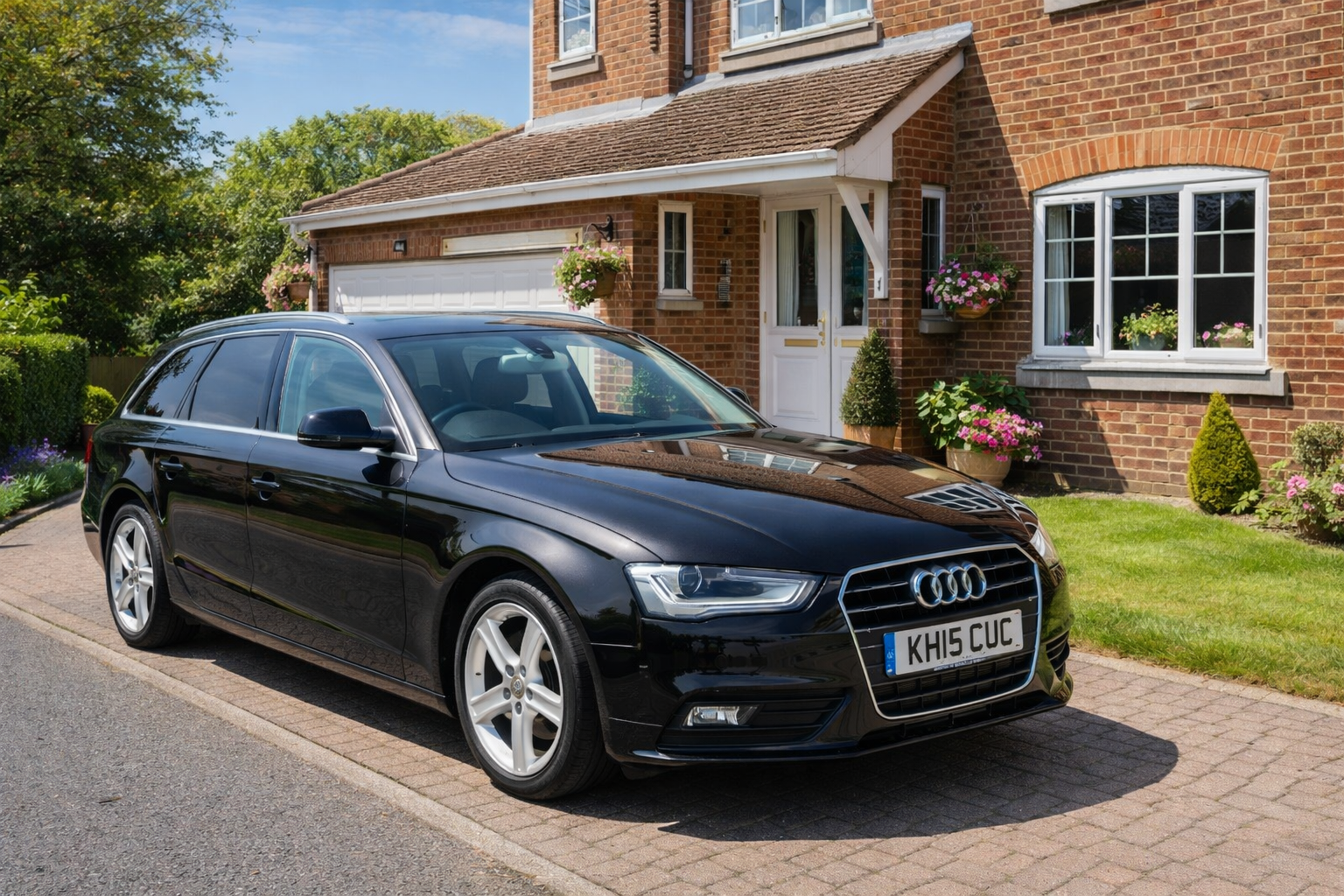 Audi A4 Avant 2.0 TFSI S line Estate 5dr Petrol Multitronic Euro 5 (s/s) (211 ps)