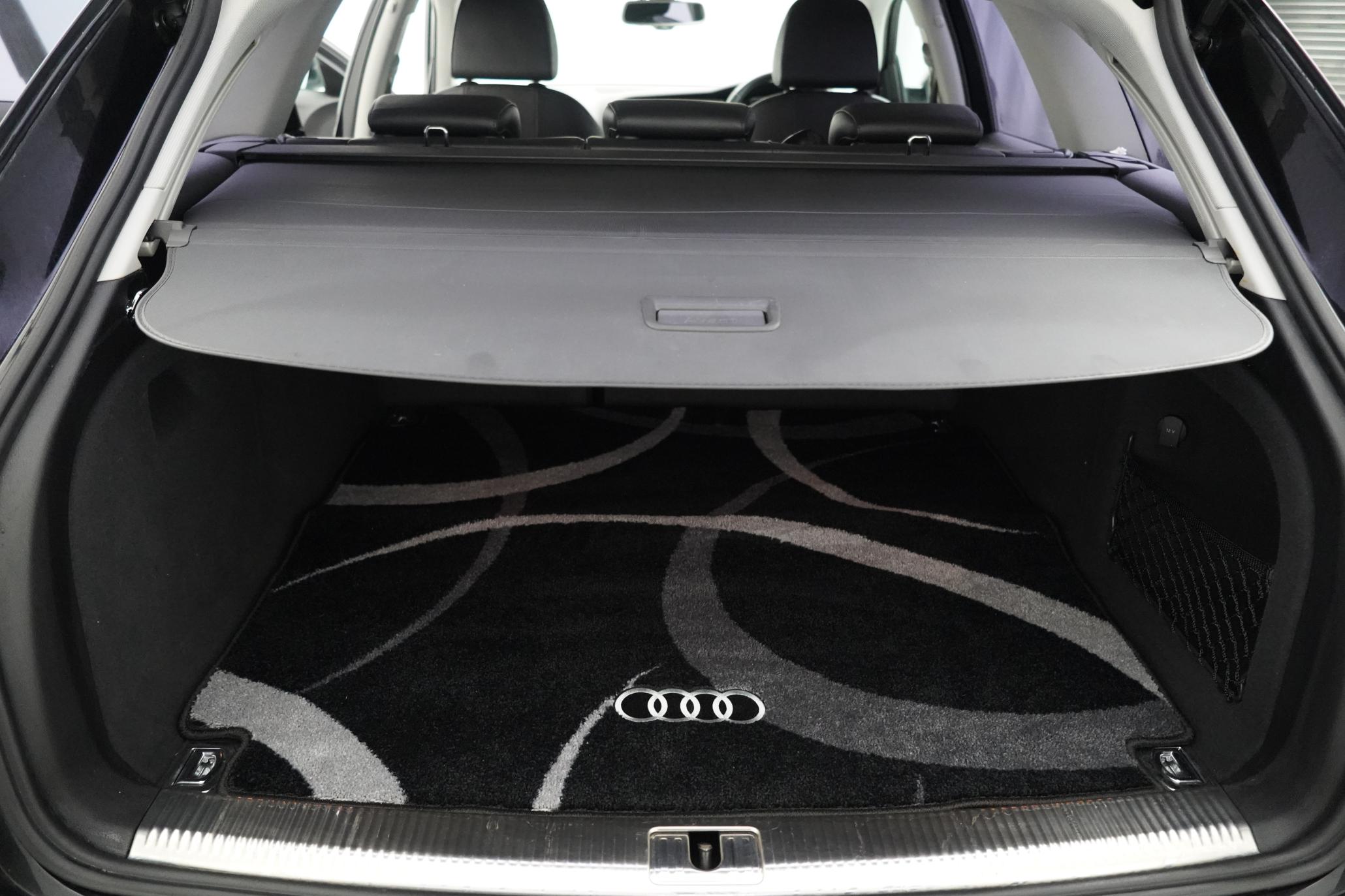 Audi A4 Avant 2.0 TFSI S line Estate 5dr Petrol Multitronic Euro 5 (s/s) (211 ps)