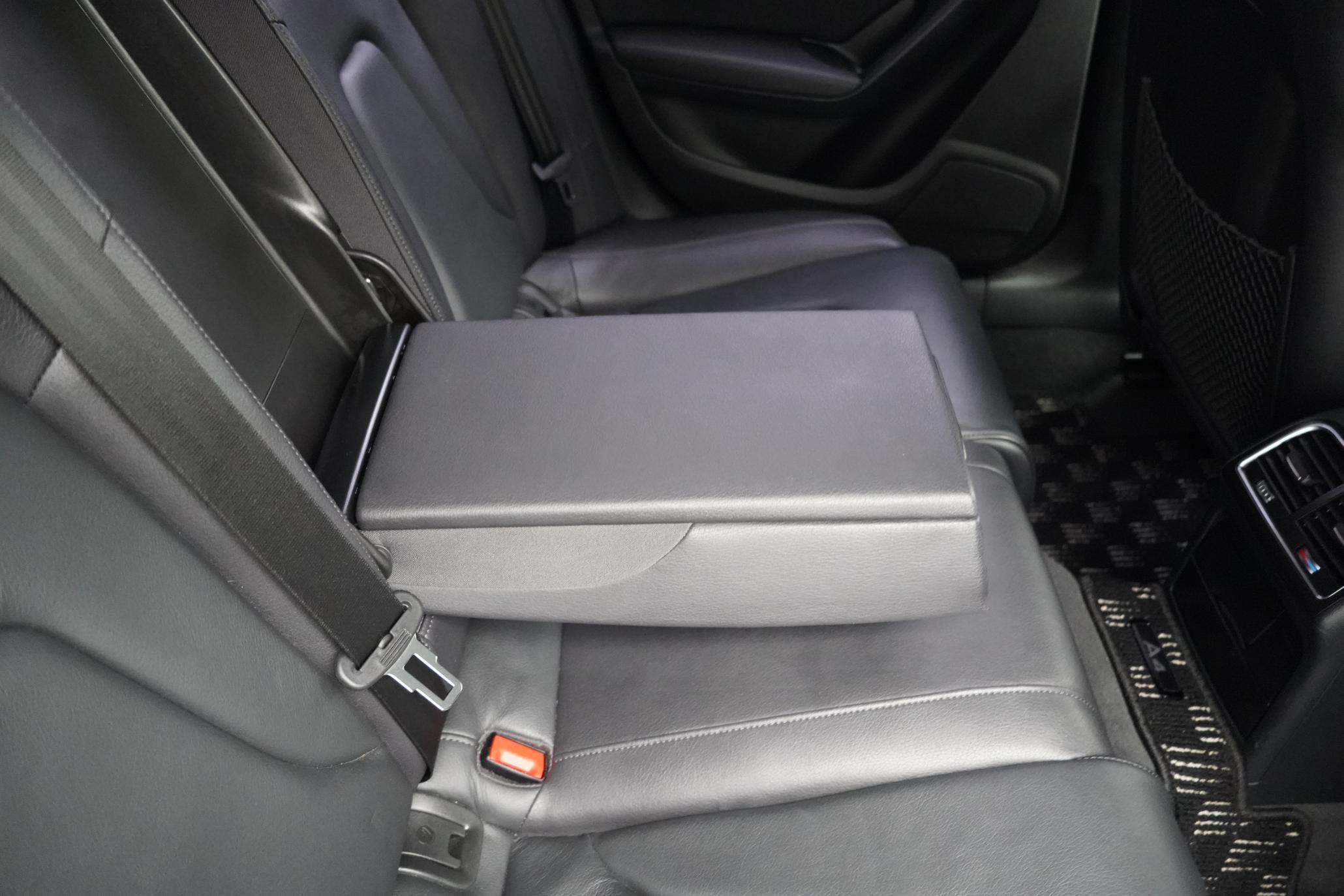 Audi A4 Avant 2.0 TFSI S line Estate 5dr Petrol Multitronic Euro 5 (s/s) (211 ps)