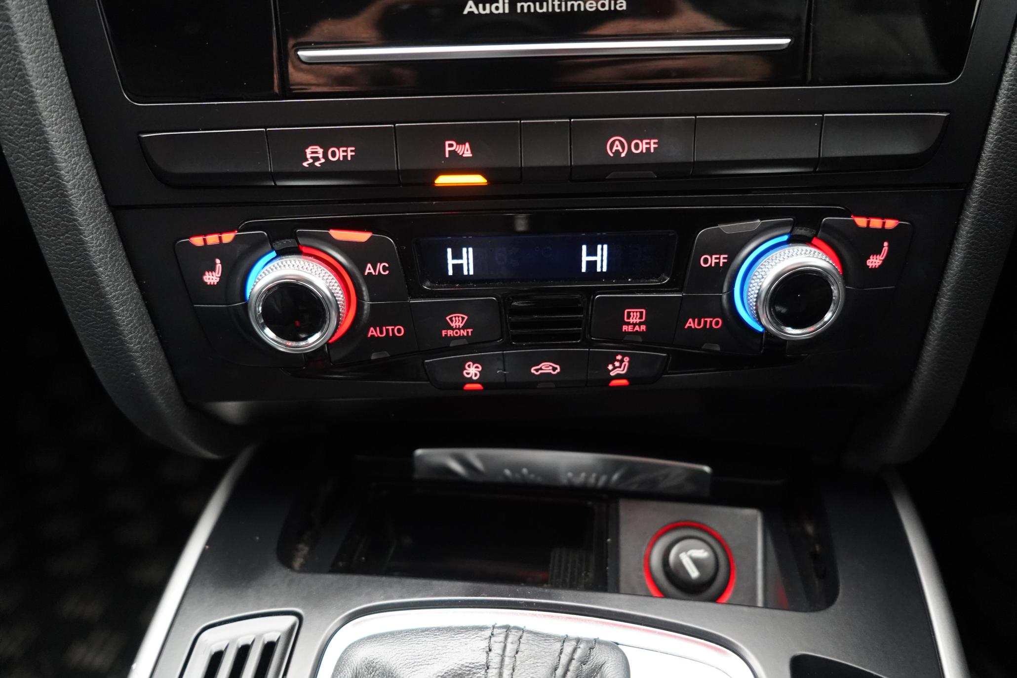 Audi A4 Avant 2.0 TFSI S line Estate 5dr Petrol Multitronic Euro 5 (s/s) (211 ps)