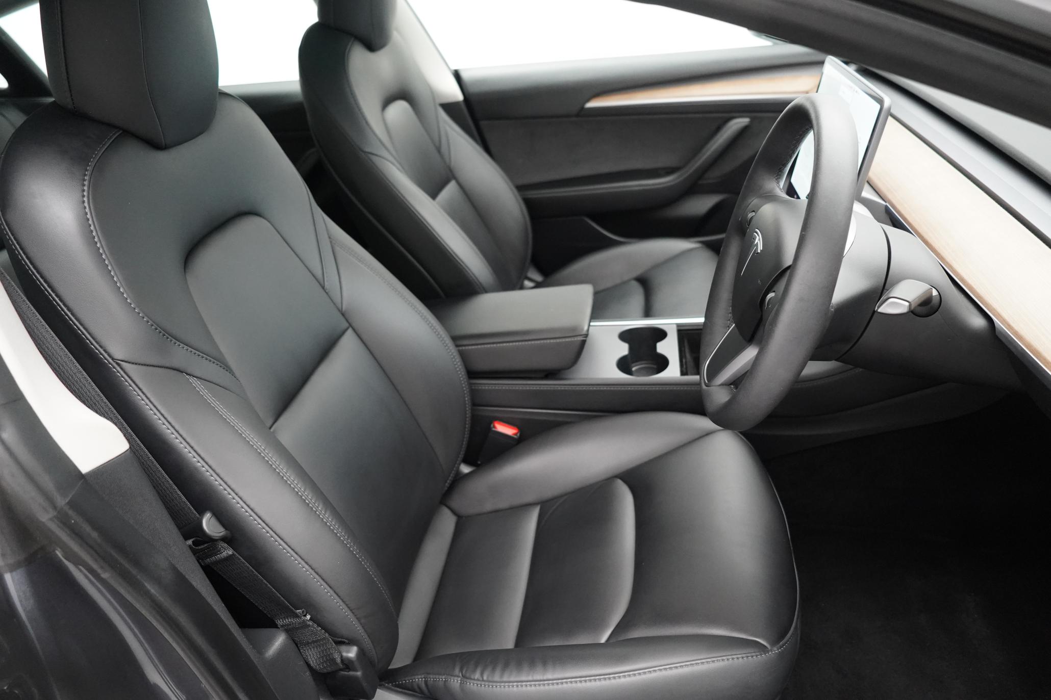 Tesla Model 3 (Dual Motor) Long Range Saloon 4dr Electric Auto 4WDE (346 ps)
