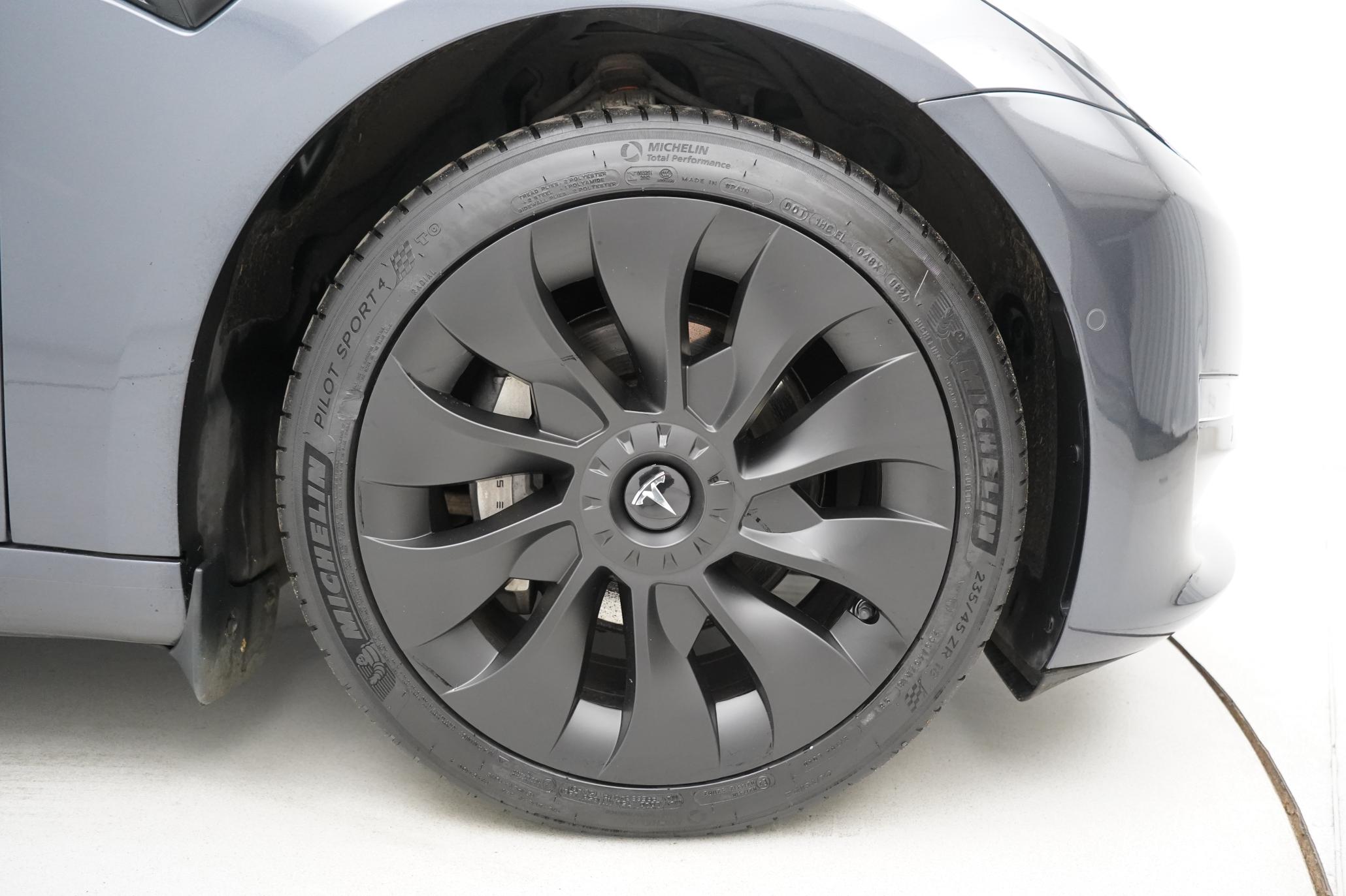 Tesla Model 3 (Dual Motor) Long Range Saloon 4dr Electric Auto 4WDE (346 ps)