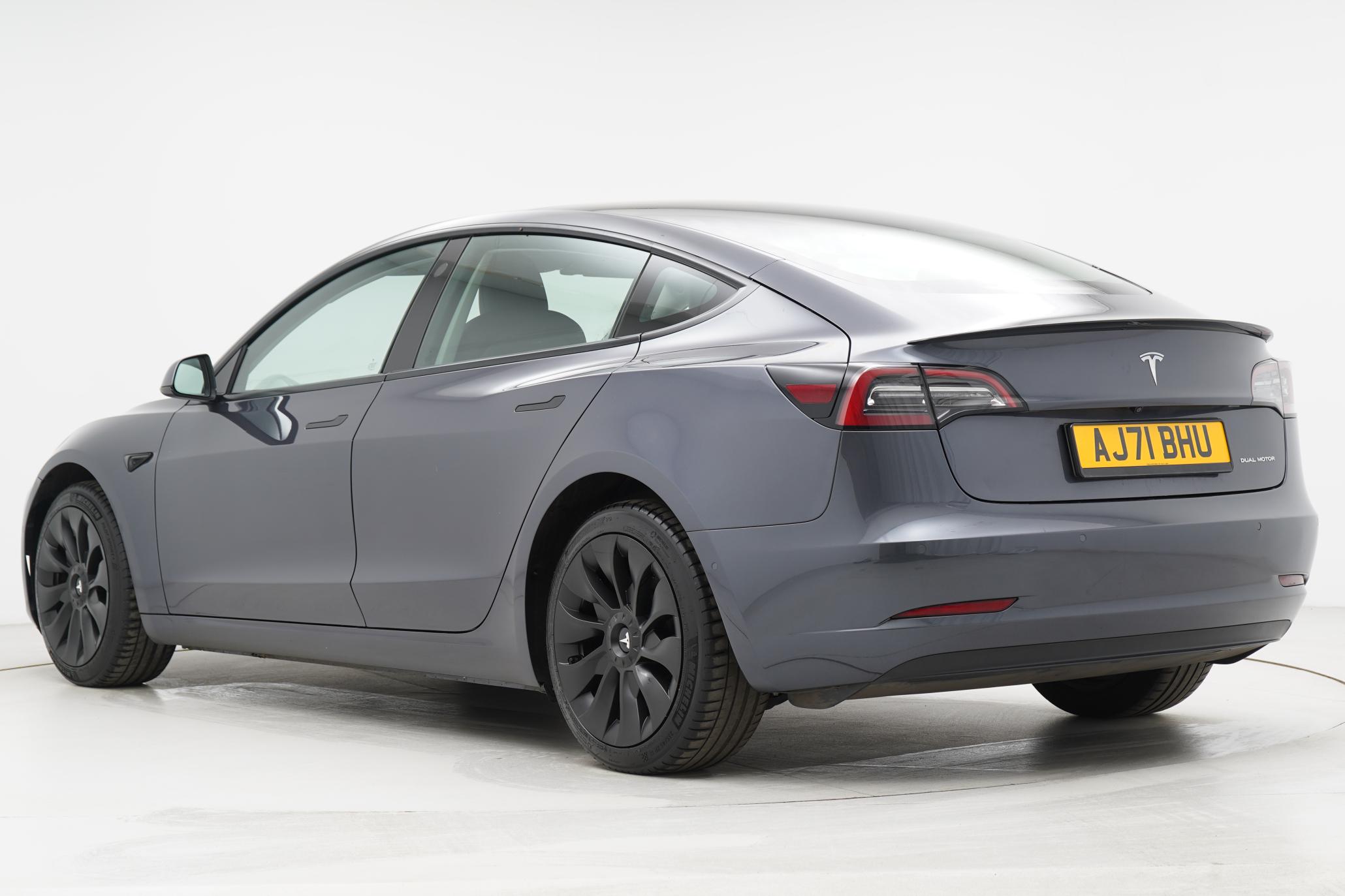 Tesla Model 3 (Dual Motor) Long Range Saloon 4dr Electric Auto 4WDE (346 ps)