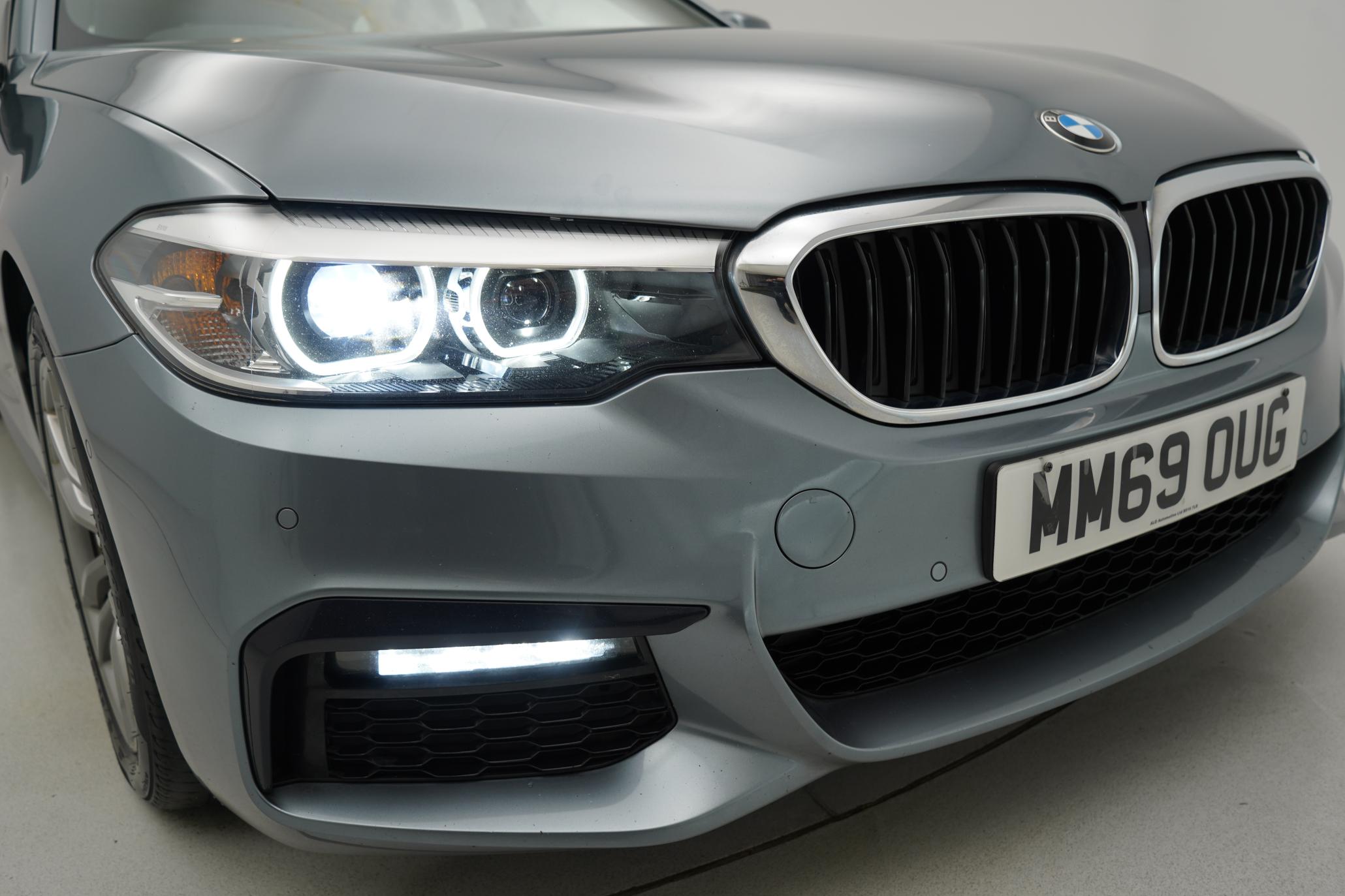 BMW 5 Series 2.0 520d M Sport Touring 5dr Diesel Auto Euro 6 (s/s) (190 ps)