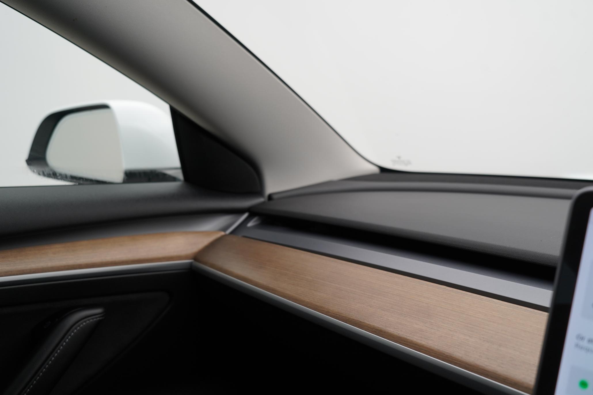 Tesla Model 3 (Dual Motor) Long Range Saloon 4dr Electric Auto 4WDE (346 ps)