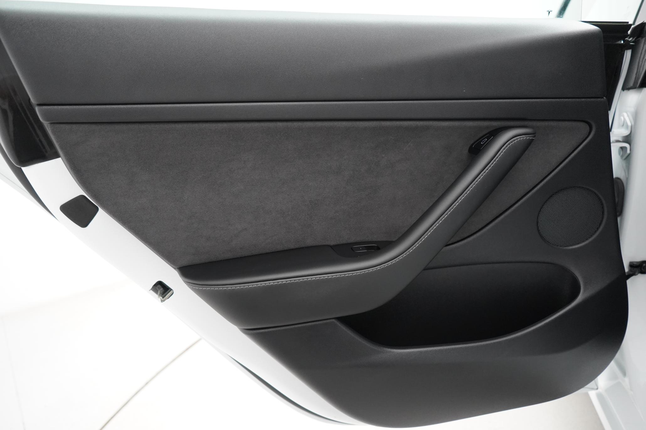 Tesla Model 3 (Dual Motor) Long Range Saloon 4dr Electric Auto 4WDE (346 ps)