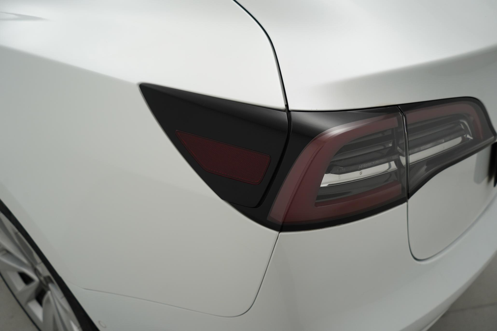 Tesla Model 3 (Dual Motor) Long Range Saloon 4dr Electric Auto 4WDE (346 ps)