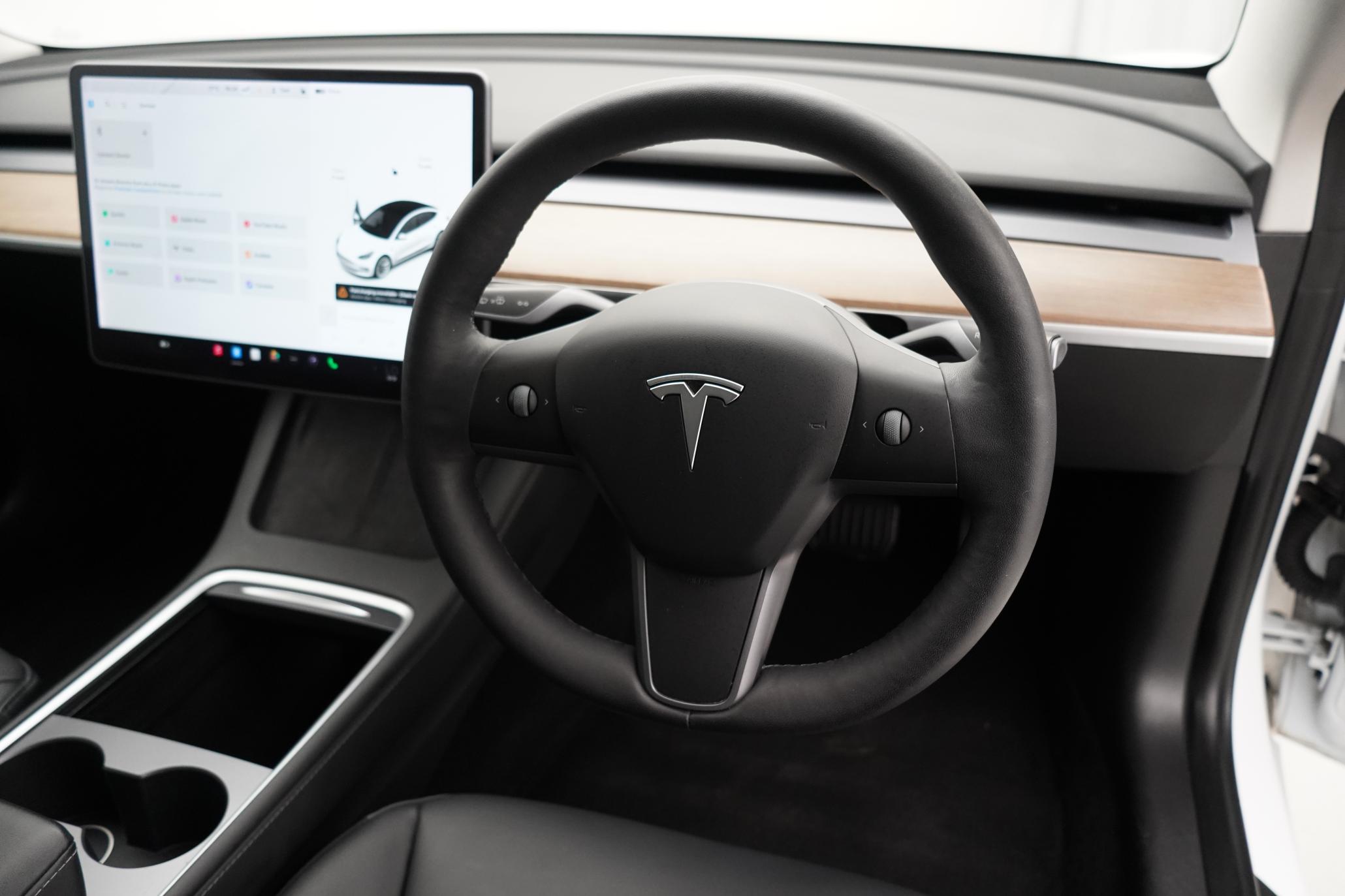 Tesla Model 3 (Dual Motor) Long Range Saloon 4dr Electric Auto 4WDE (346 ps)
