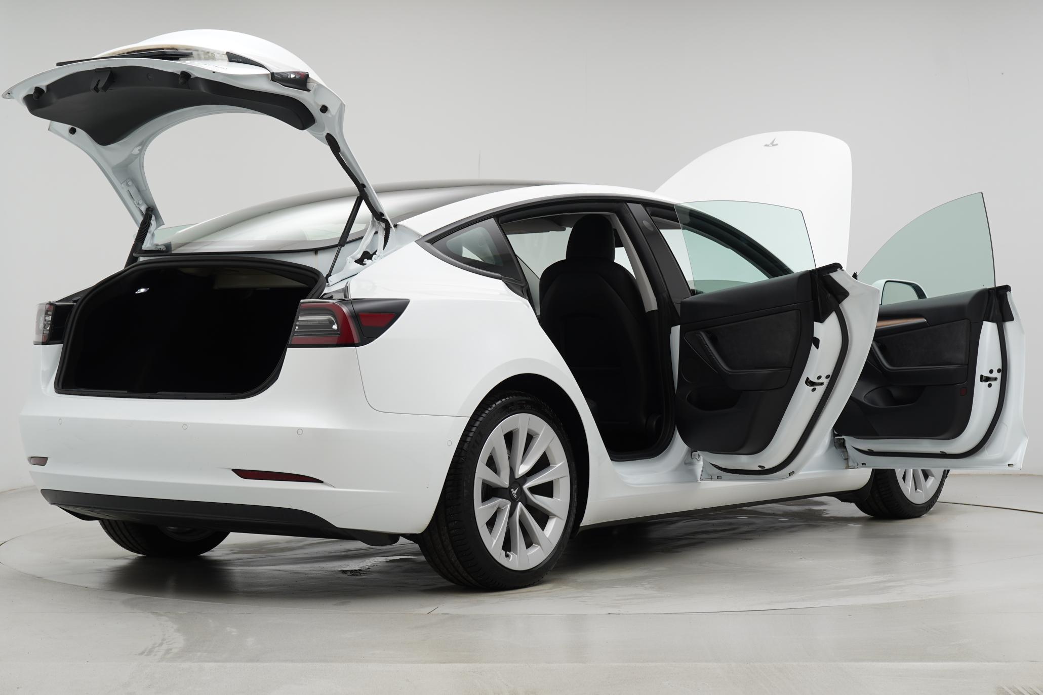 Tesla Model 3 (Dual Motor) Long Range Saloon 4dr Electric Auto 4WDE (346 ps)