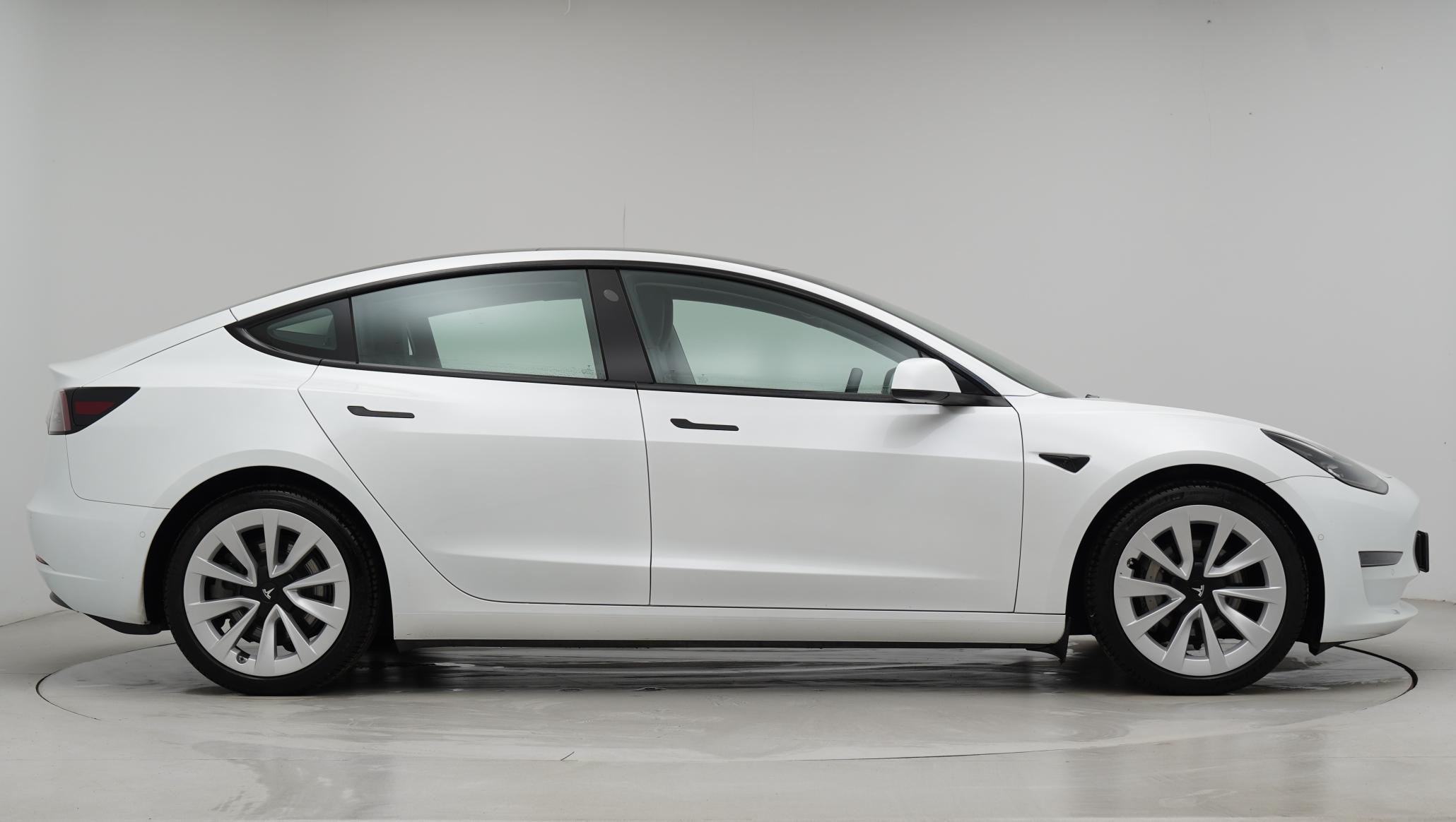 Tesla Model 3 (Dual Motor) Long Range Saloon 4dr Electric Auto 4WDE (346 ps)