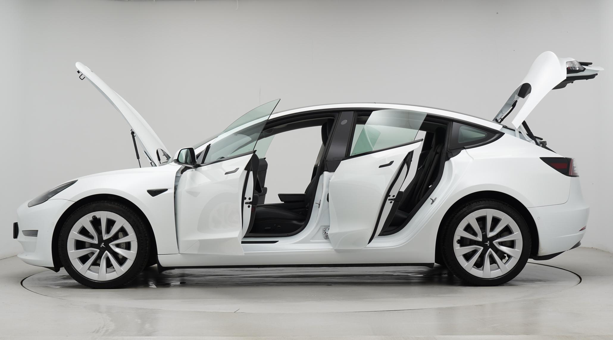 Tesla Model 3 (Dual Motor) Long Range Saloon 4dr Electric Auto 4WDE (346 ps)