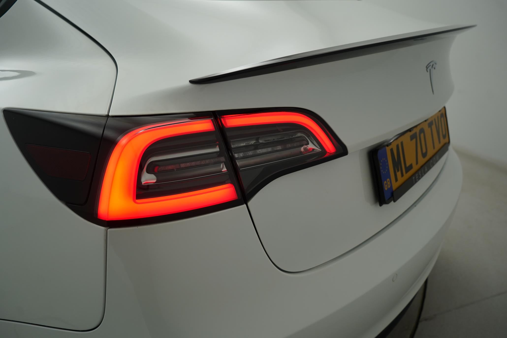 Tesla Model 3 Standard Range Plus Saloon 4dr Electric Auto RWD (241 bhp)