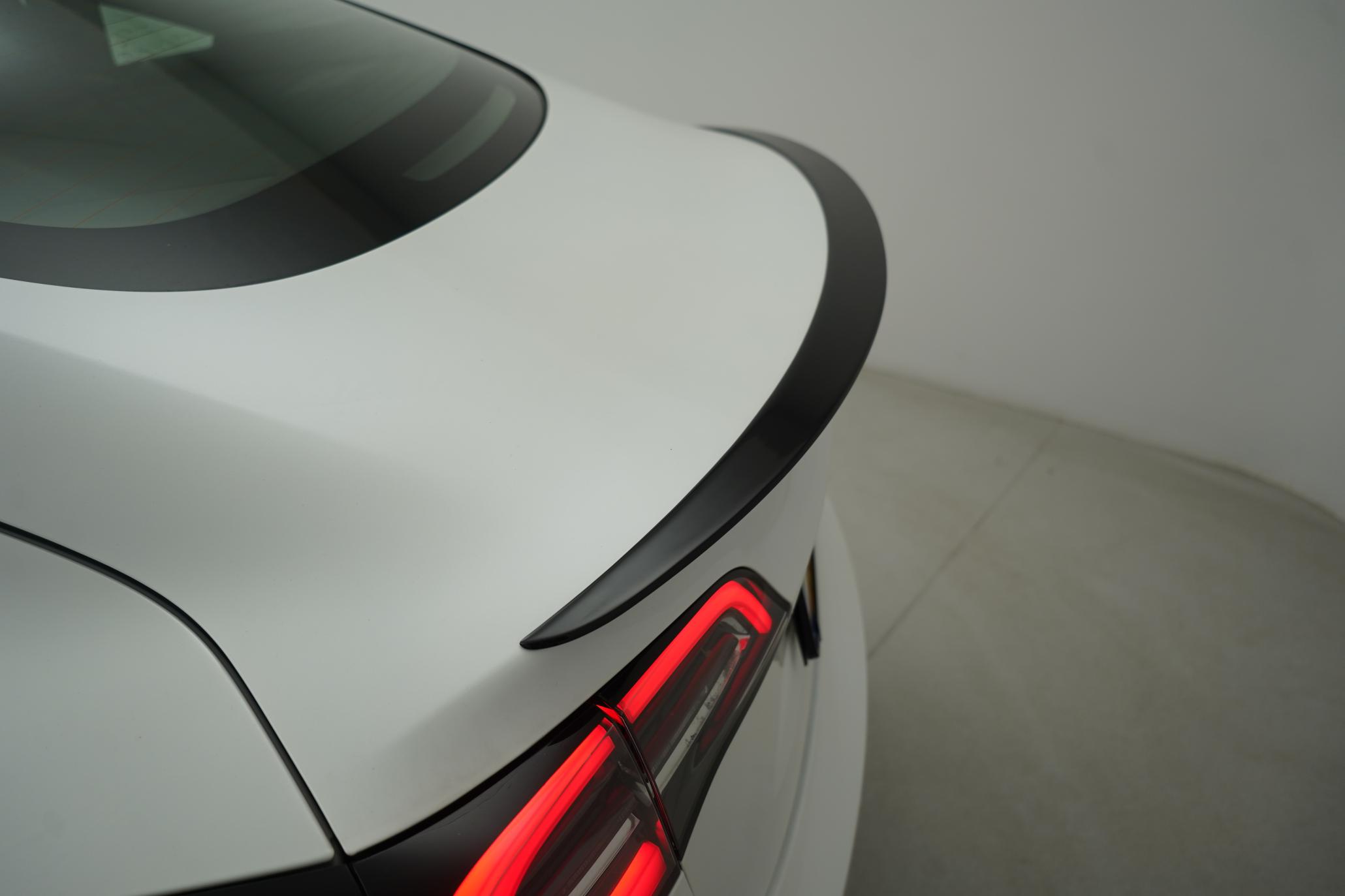 Tesla Model 3 Standard Range Plus Saloon 4dr Electric Auto RWD (241 bhp)