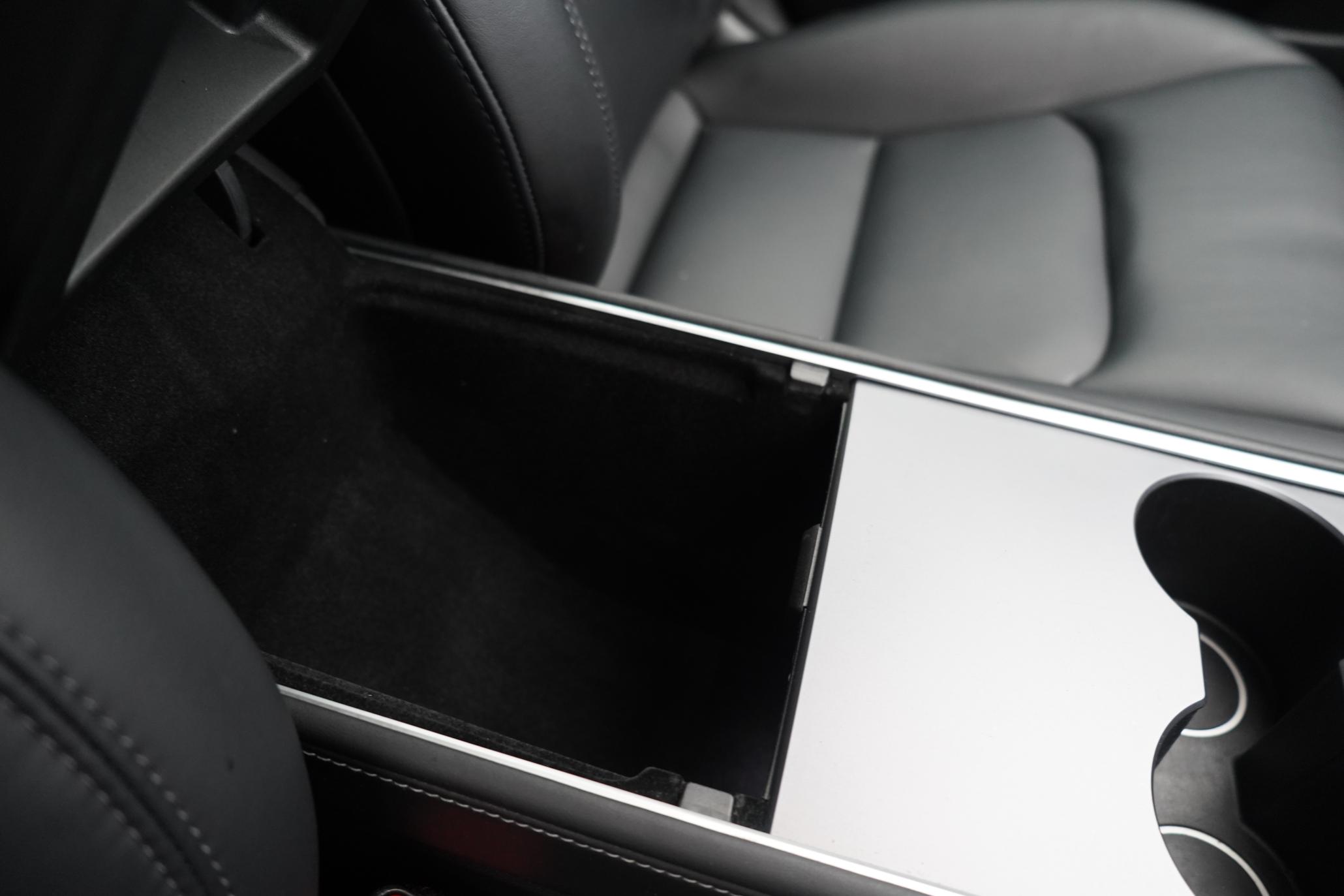 Tesla Model 3 Standard Range Plus Saloon 4dr Electric Auto RWD (241 bhp)