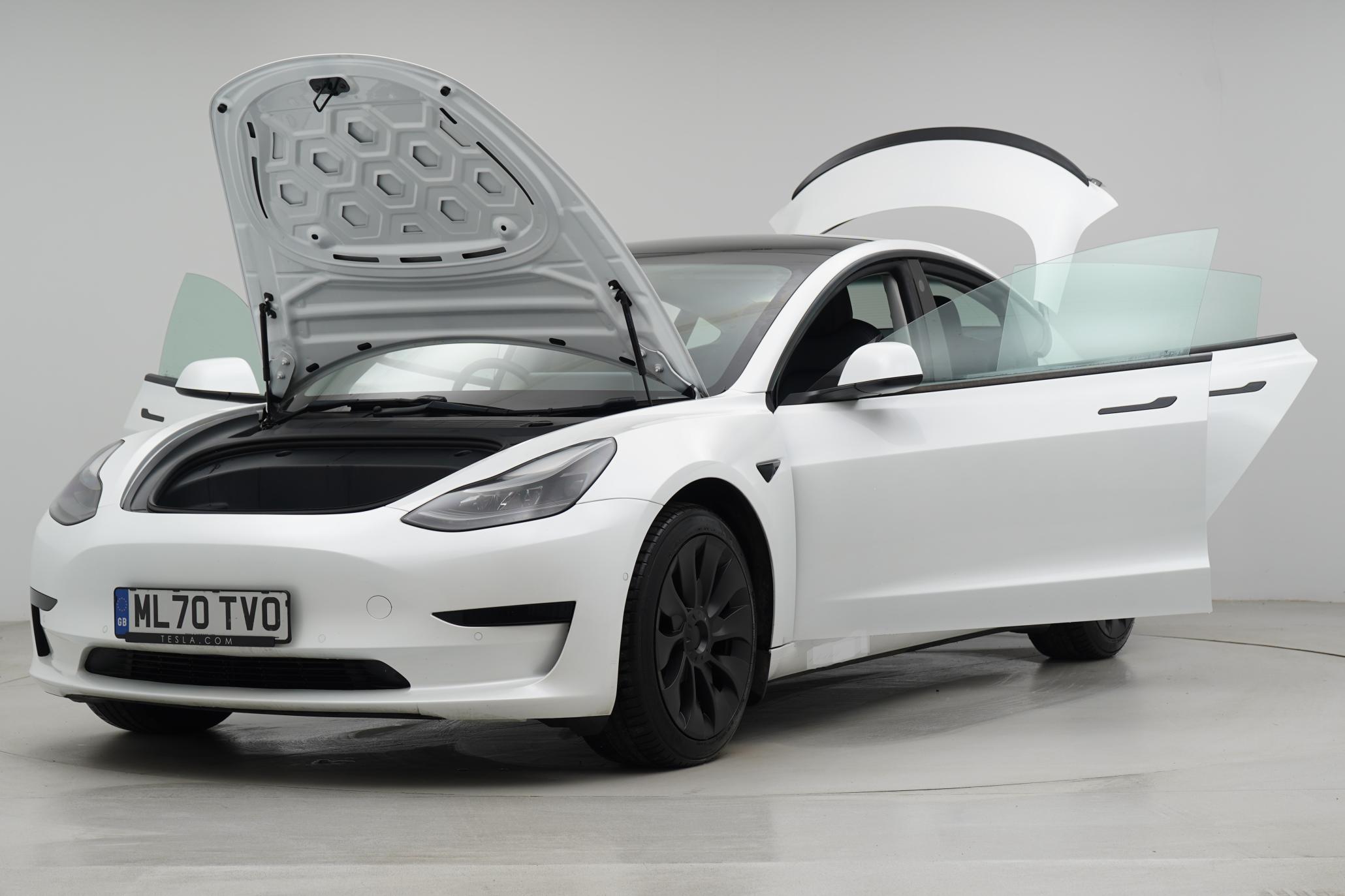 Tesla Model 3 Standard Range Plus Saloon 4dr Electric Auto RWD (241 bhp)