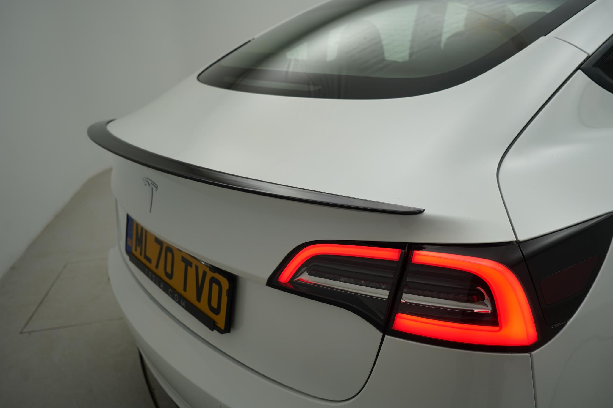 Tesla Model 3 Standard Range Plus Saloon 4dr Electric Auto RWD (241 bhp)