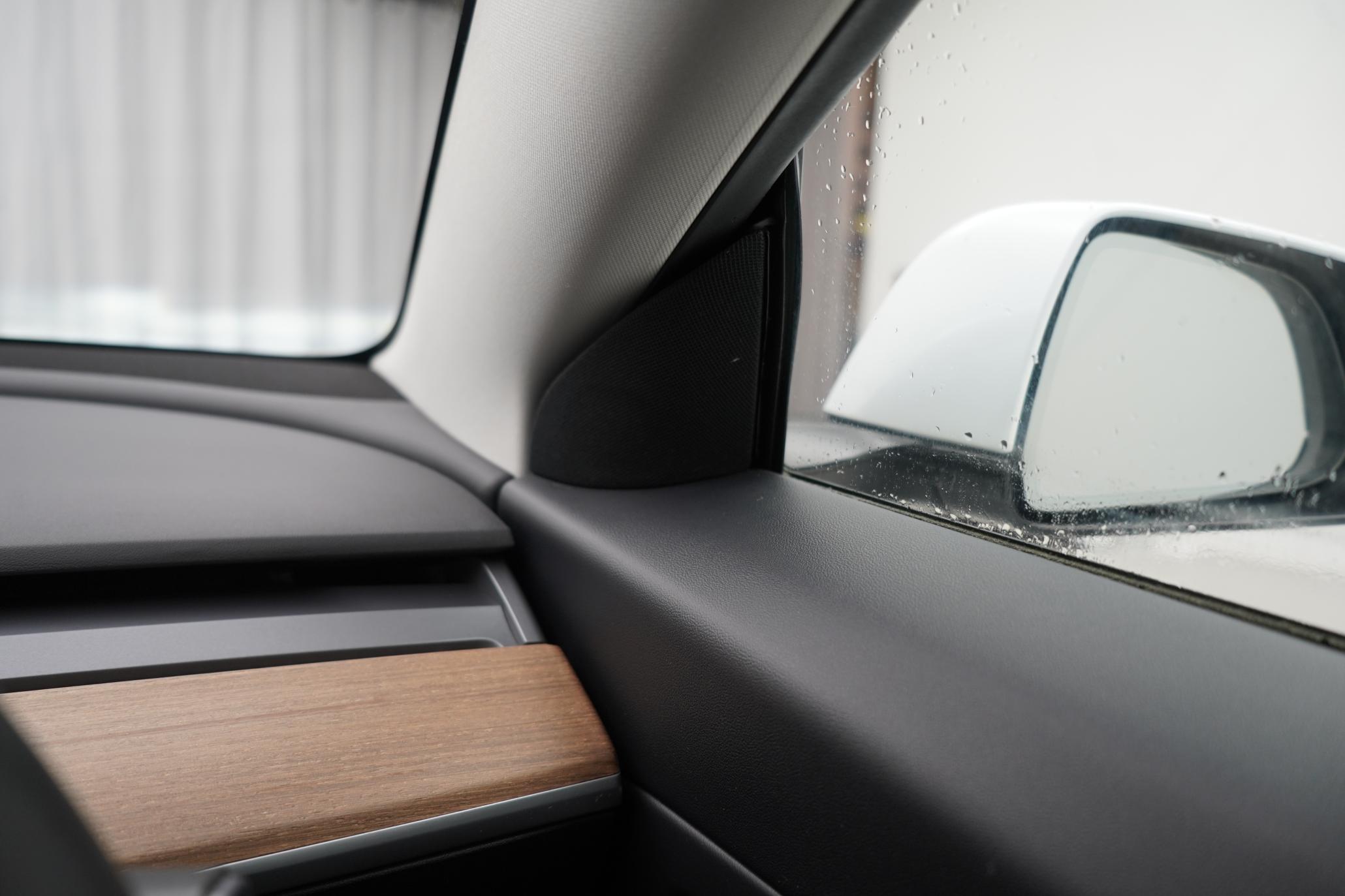 Tesla Model 3 Standard Range Plus Saloon 4dr Electric Auto RWD (241 bhp)
