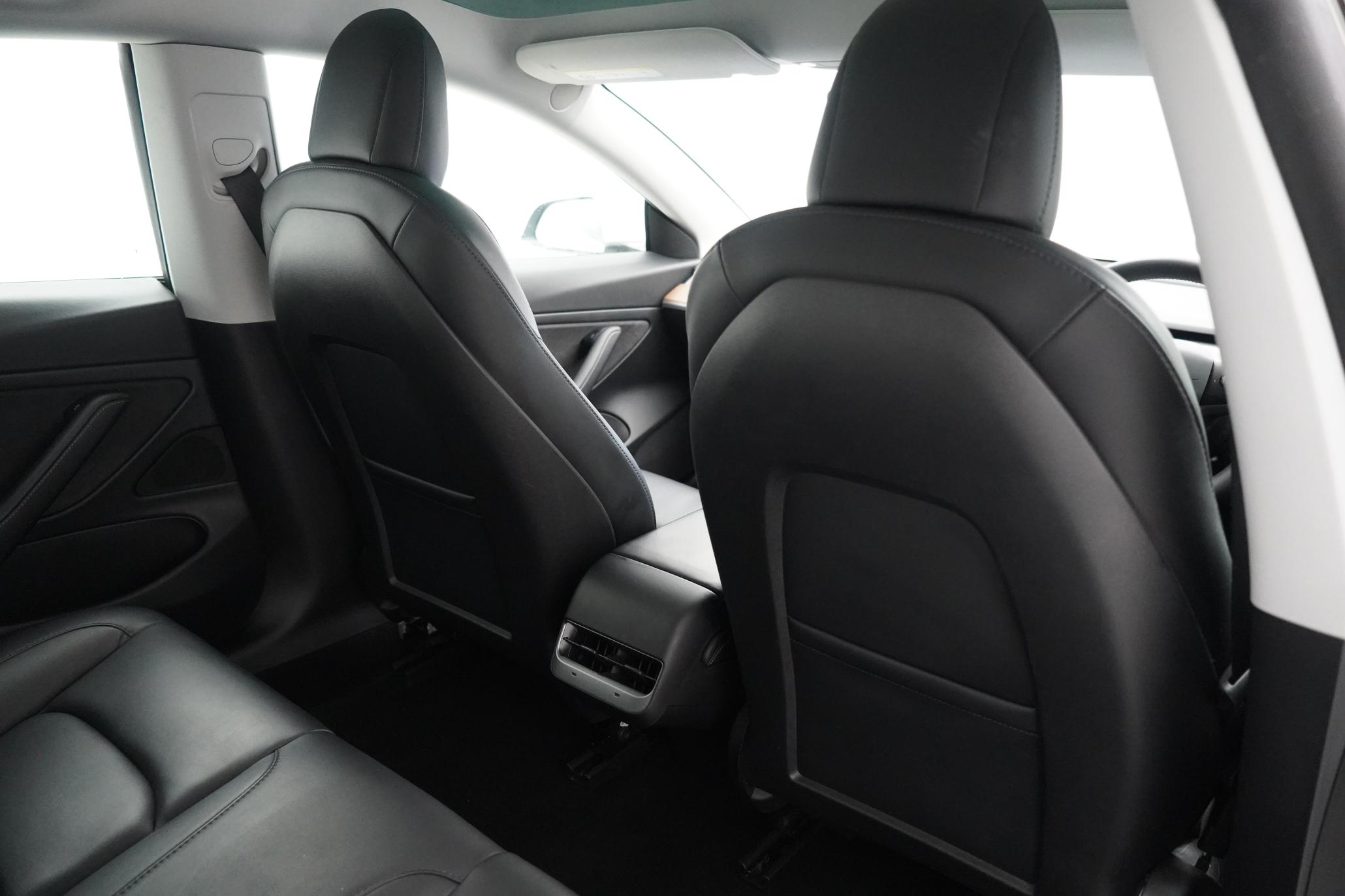 Tesla Model 3 Standard Range Plus Saloon 4dr Electric Auto RWD (241 bhp)