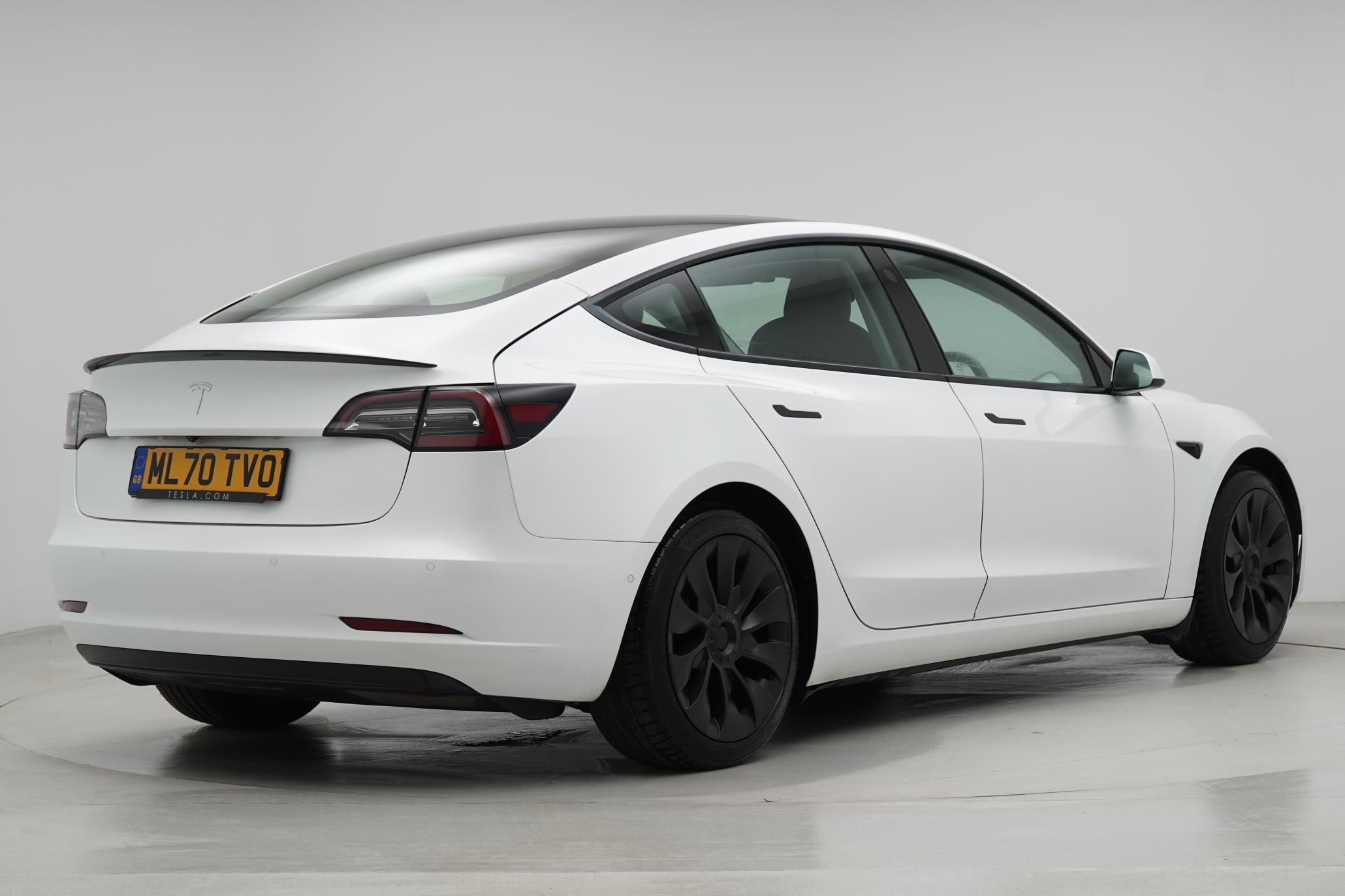Tesla Model 3 Standard Range Plus Saloon 4dr Electric Auto RWD (241 bhp)