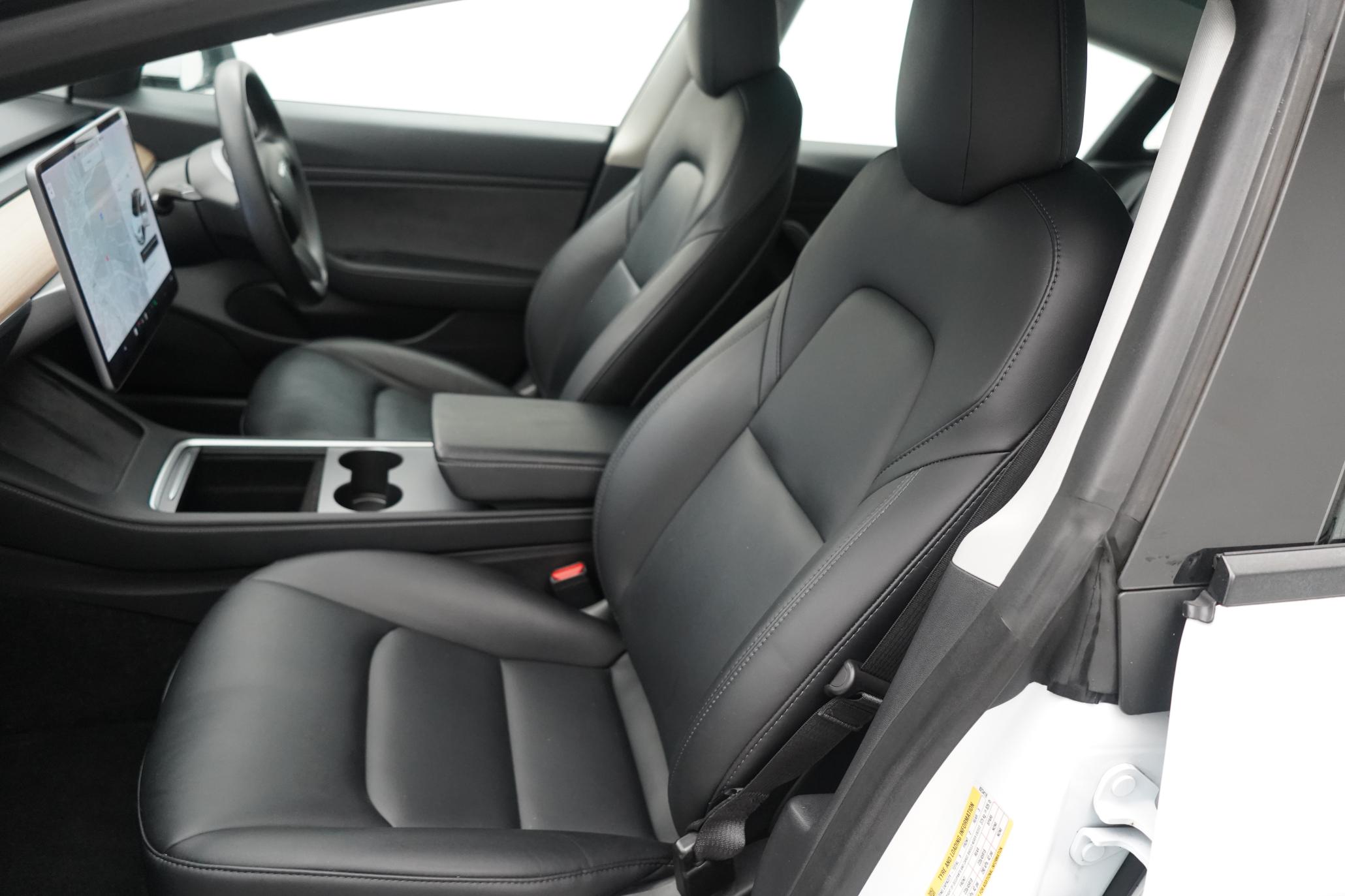 Tesla Model 3 Standard Range Plus Saloon 4dr Electric Auto RWD (241 bhp)