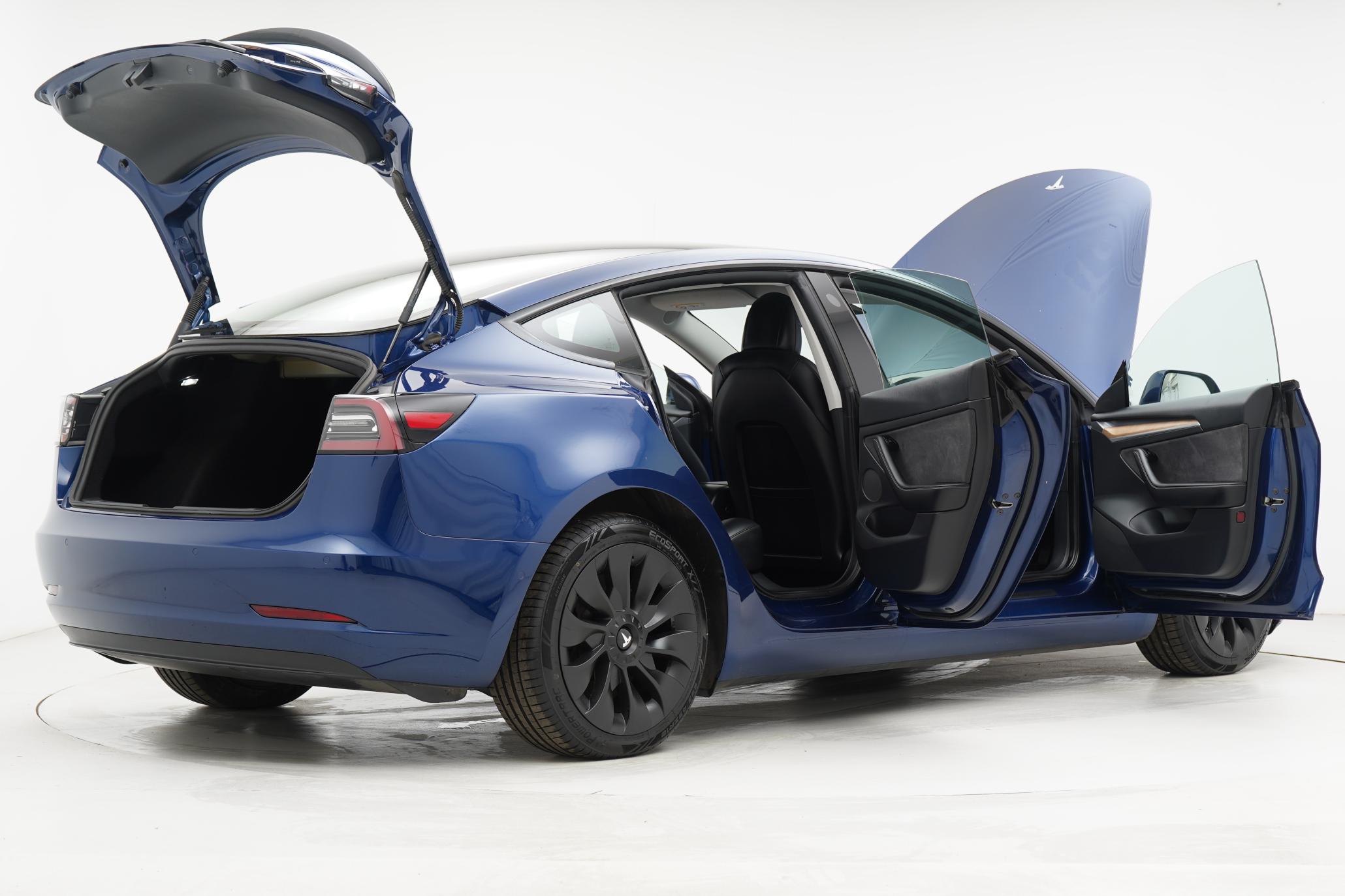 Tesla Model 3 (Dual Motor) Long Range Saloon 4dr Electric Auto 4WDE (346 ps)