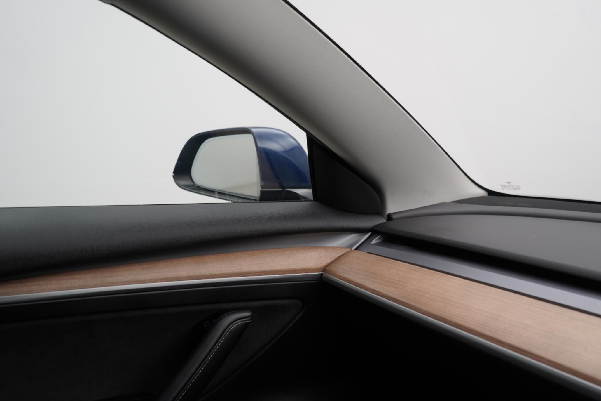 Tesla Model 3 (Dual Motor) Long Range Saloon 4dr Electric Auto 4WDE (346 ps)