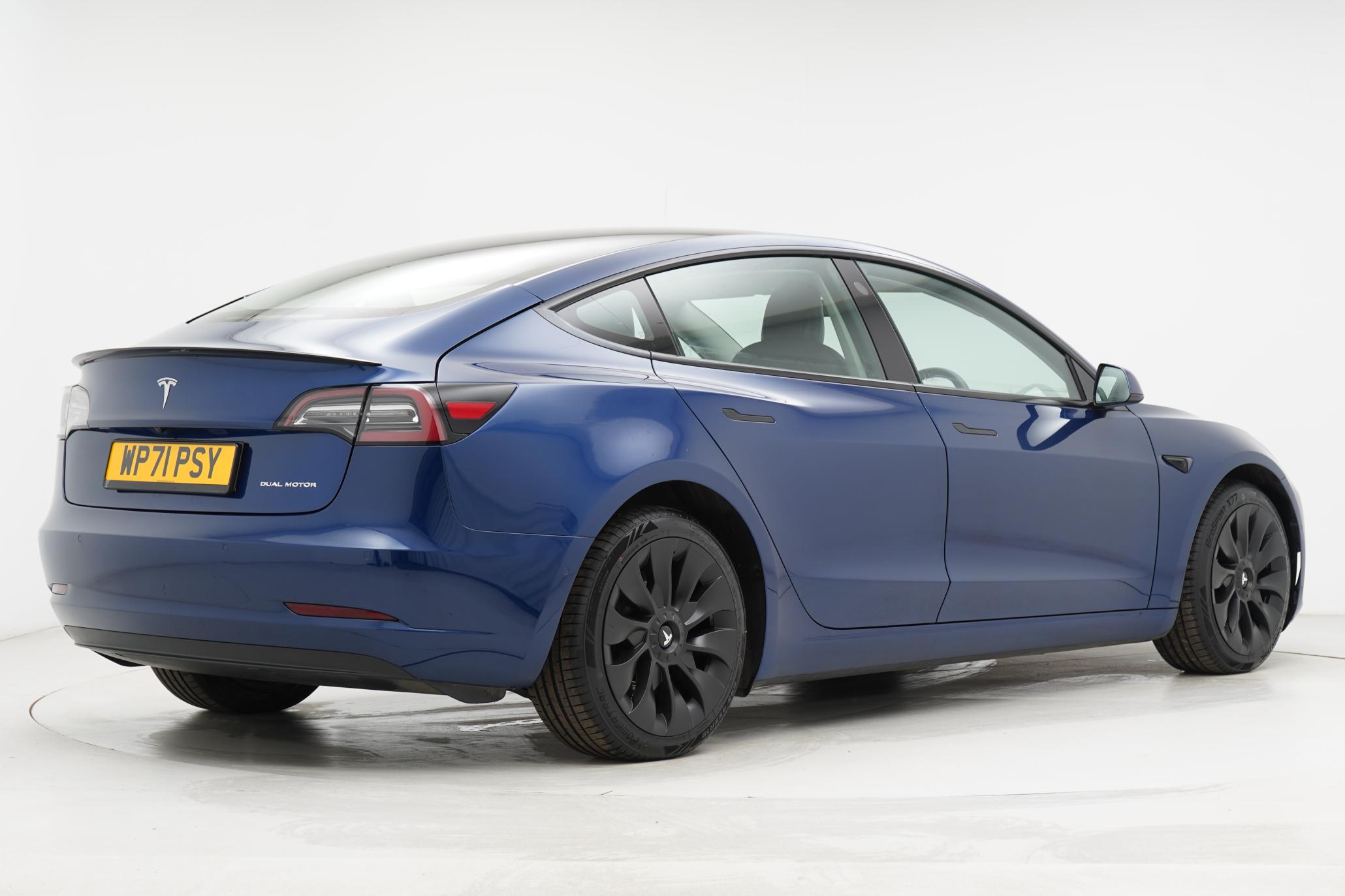 Tesla Model 3 (Dual Motor) Long Range Saloon 4dr Electric Auto 4WDE (346 ps)