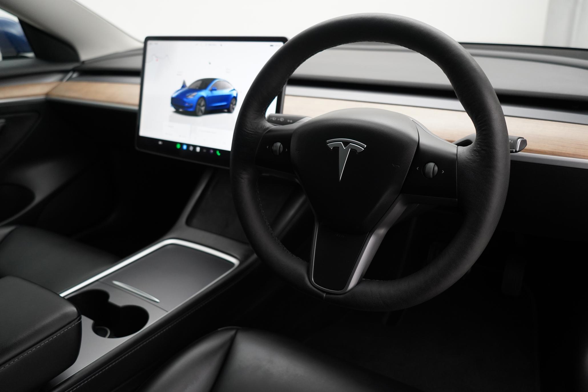 Tesla Model 3 (Dual Motor) Long Range Saloon 4dr Electric Auto 4WDE (346 ps)