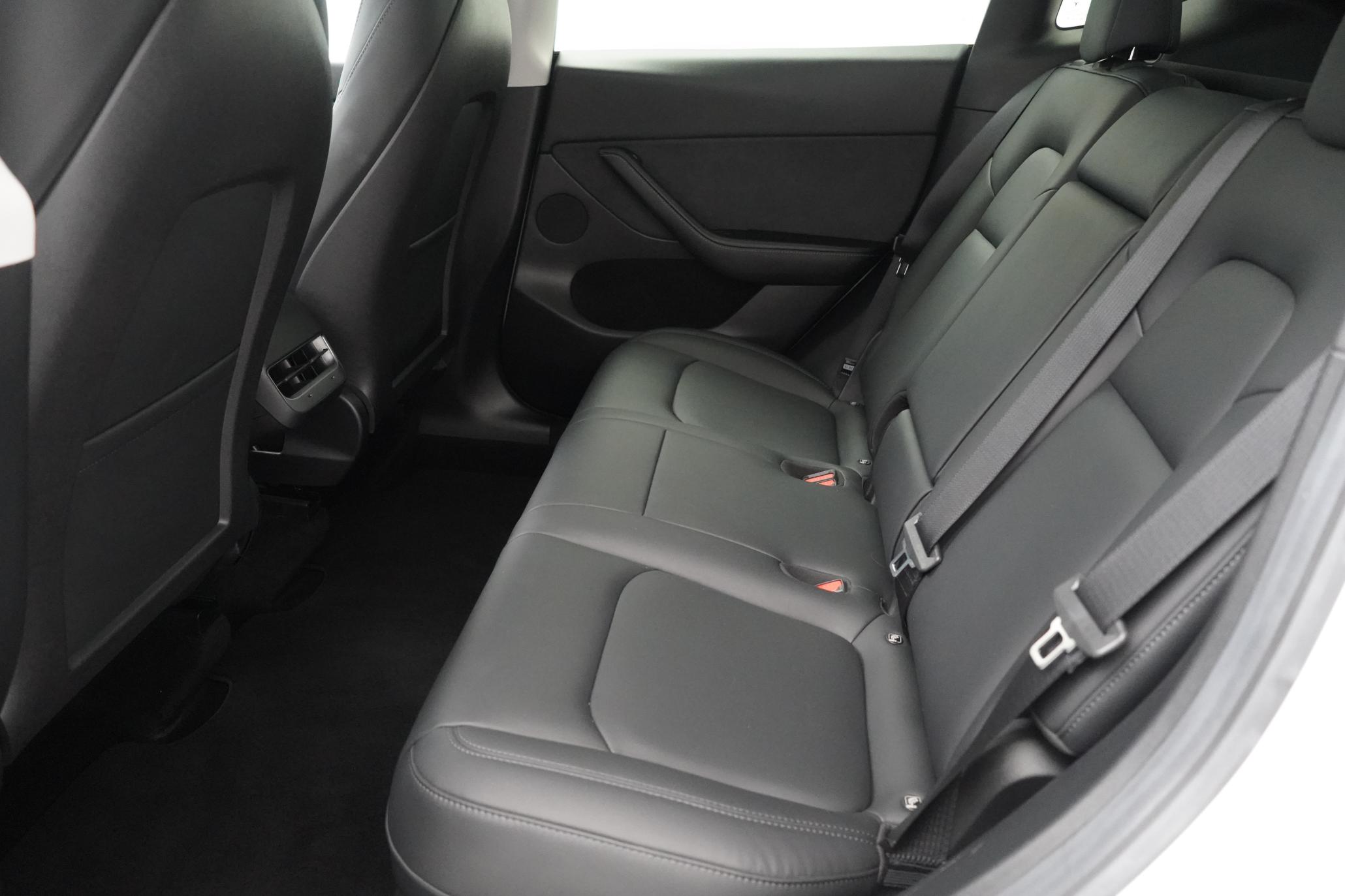 Tesla Model Y SUV 5dr Electric Auto RWD (346 ps)