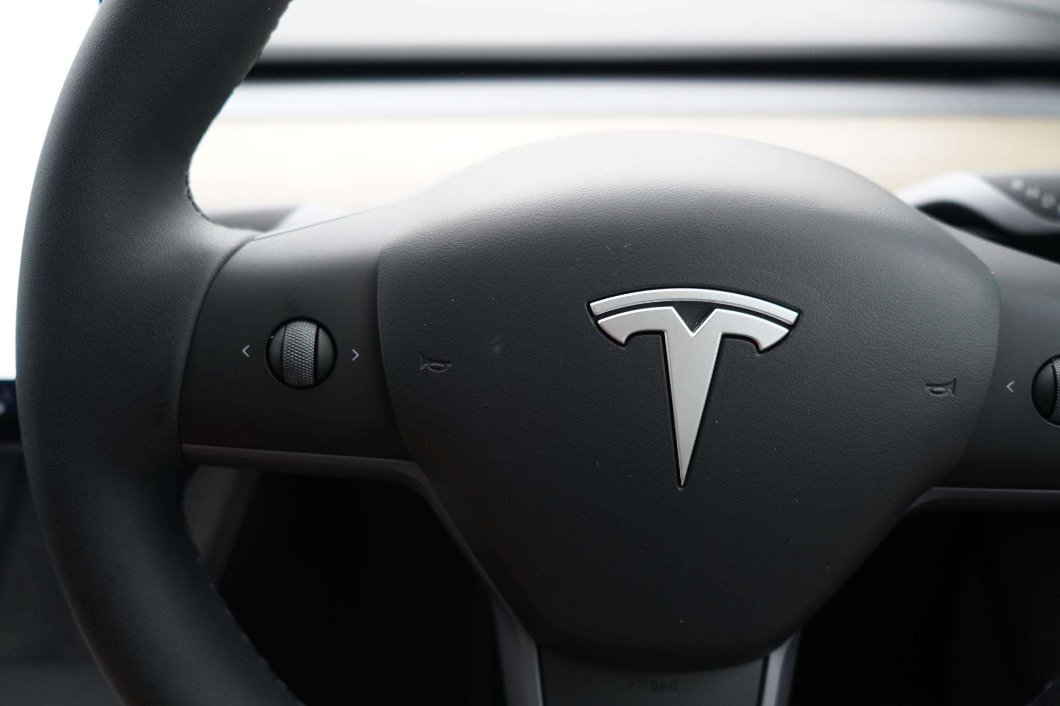 Tesla Model Y SUV 5dr Electric Auto RWD (346 ps)